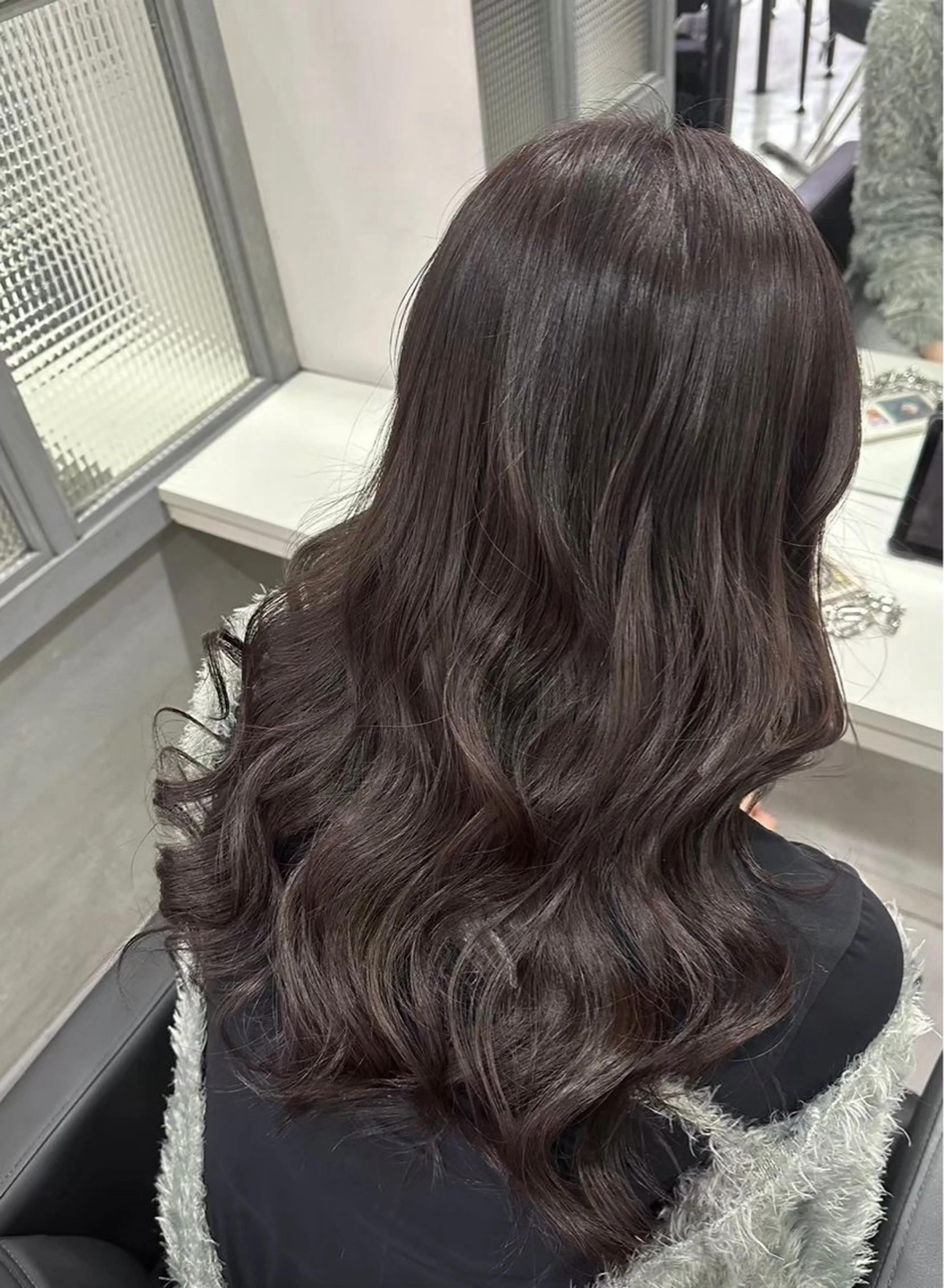 ロング カラー 暖色.髪質改善 🪽スズのヘアスタイル