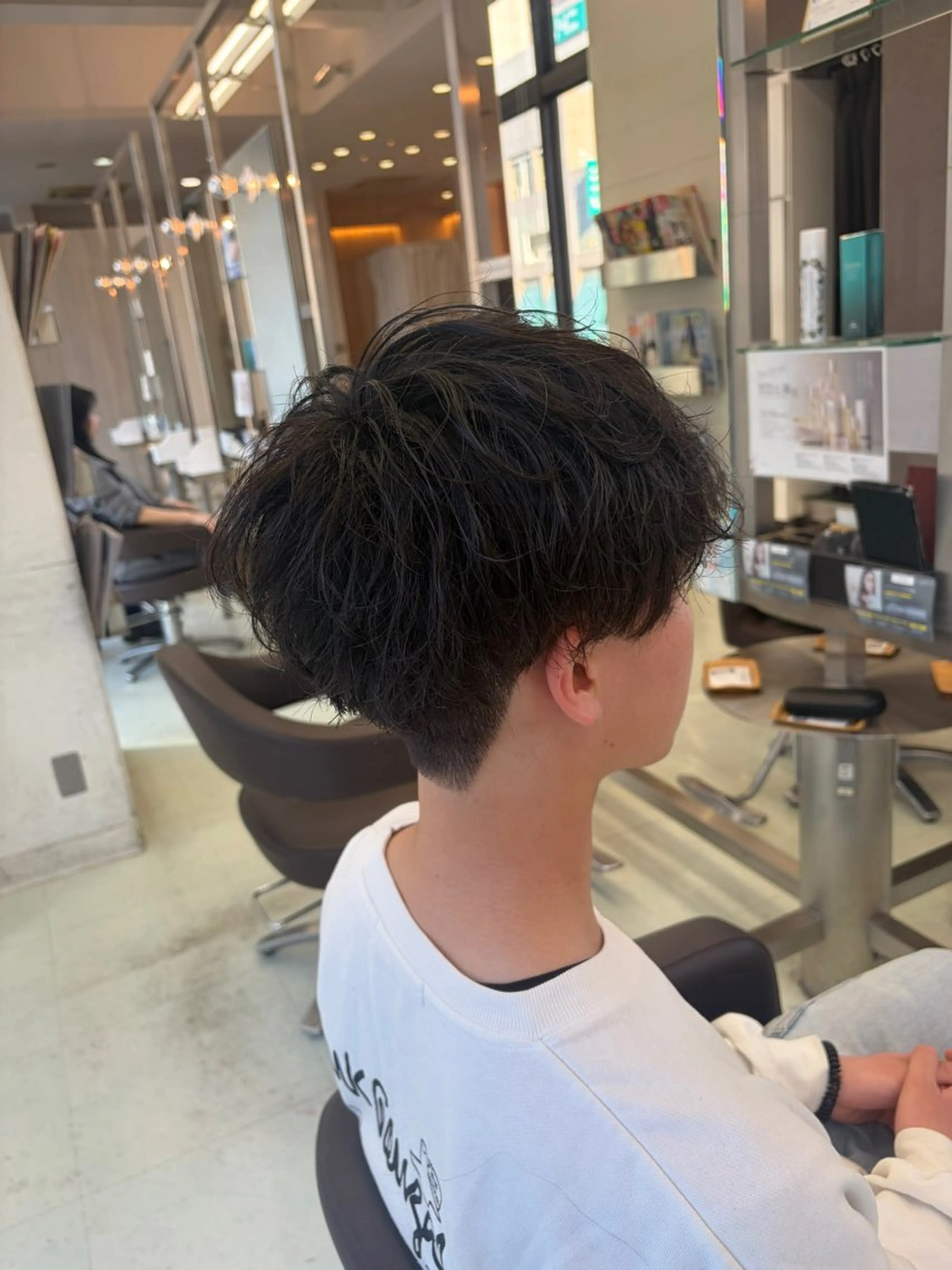 ショート パーマ メンズ 西村 駿希のヘアスタイル