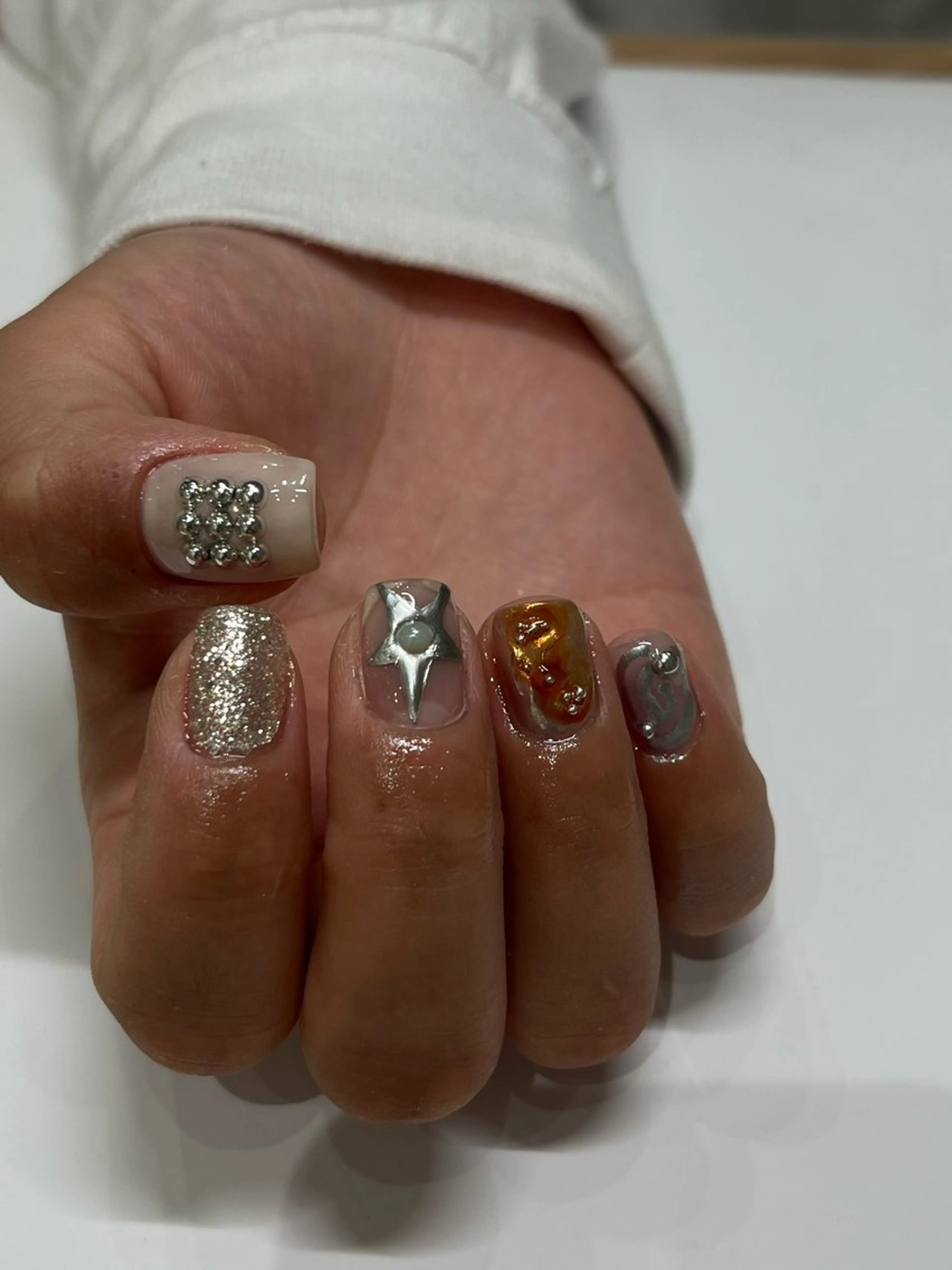 ネイル ハンドネイル LETTER_& SAKIのネイルデザイン