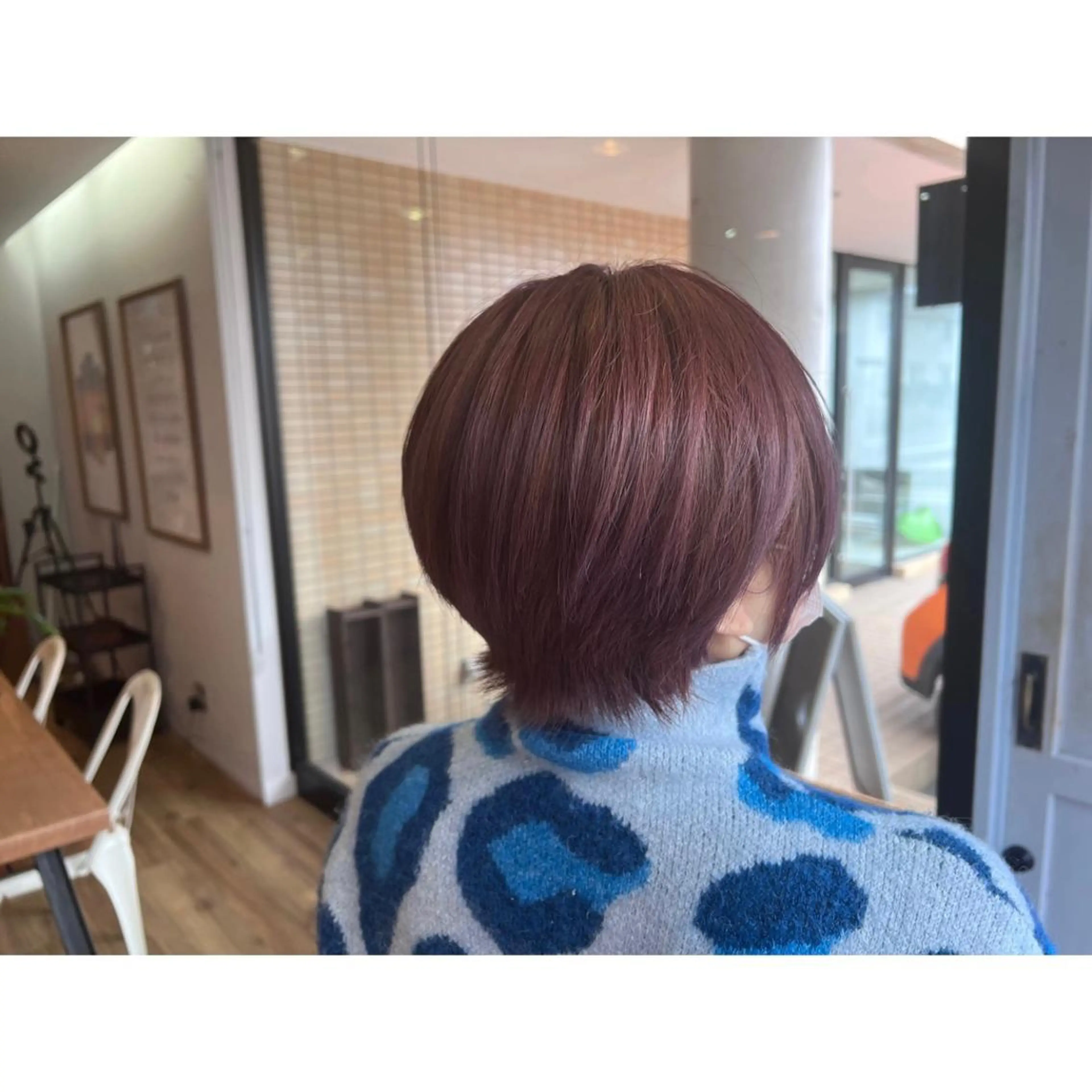 ショート カラー アッシュ ピンクカラー ピンクアッシュ ヘアカラー トリートメント ツキダテ ユイのヘアスタイル