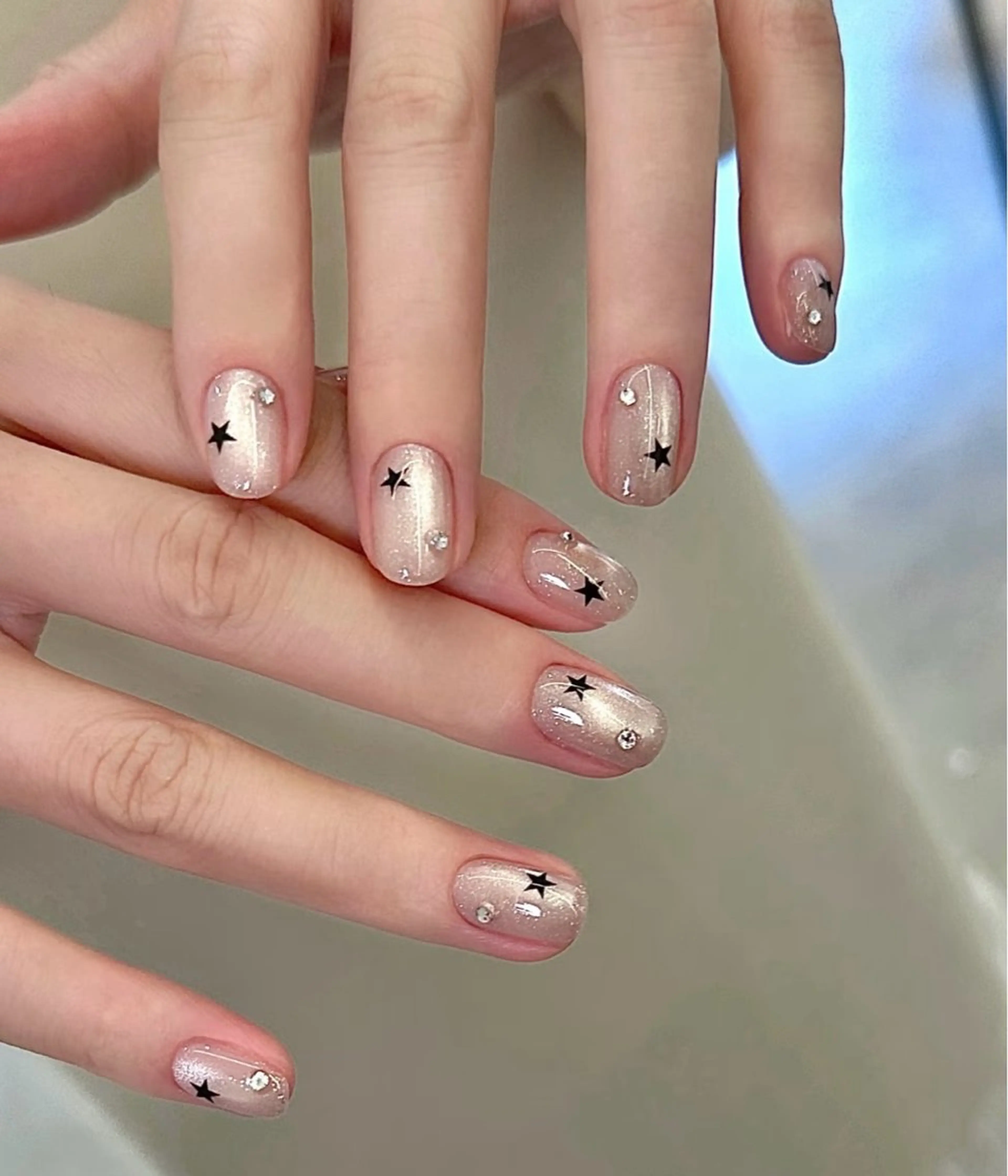 ★持ち込みデザイン ★10本アート★つけ放題 【オフなし、ケア込み】の写真