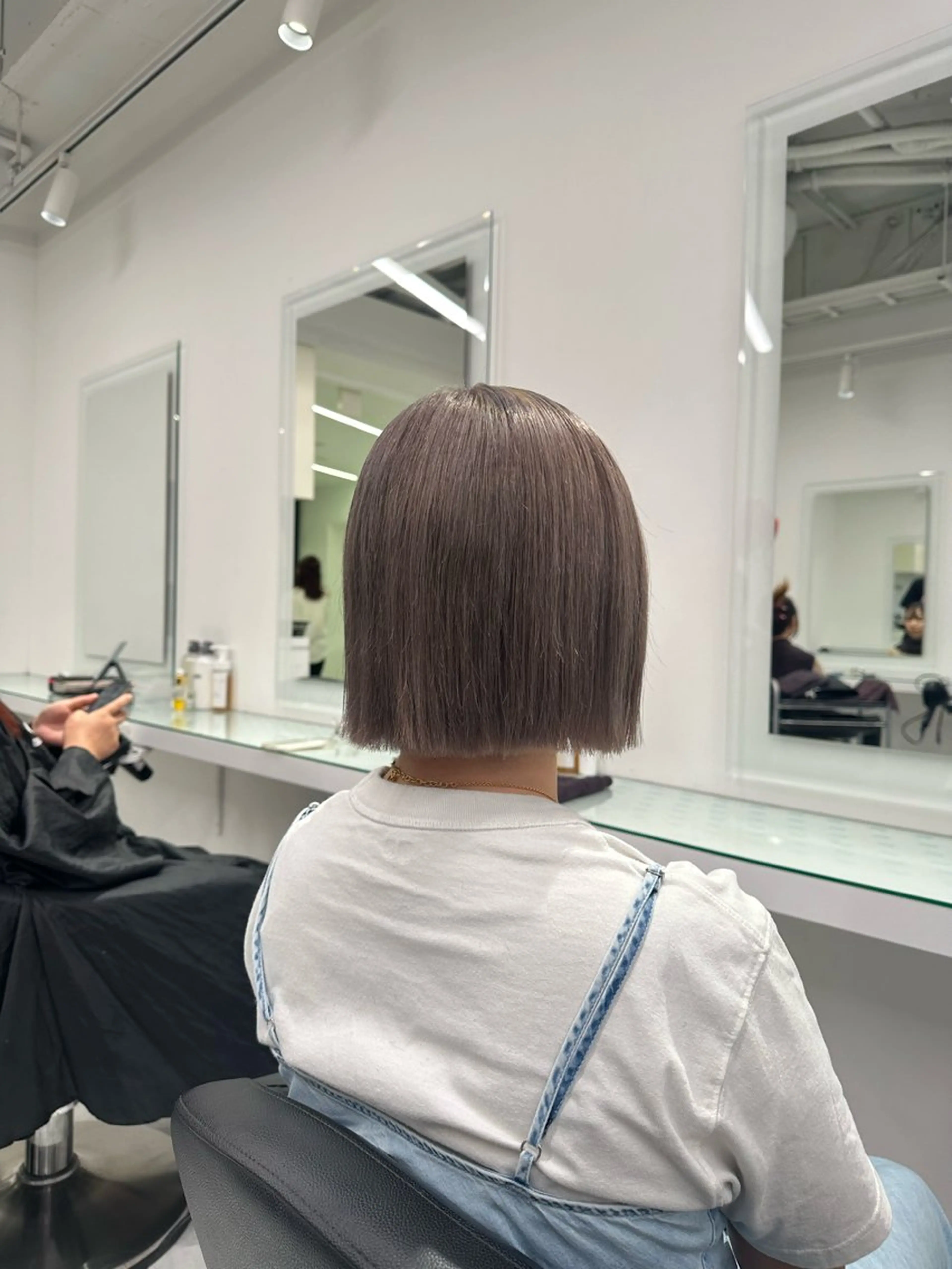 セミロング カラー ヘアカラー トリートメント ヘッドスパ ヘアセット ❄最強かわいいカラー ❄️MINA❄️のヘアスタイル