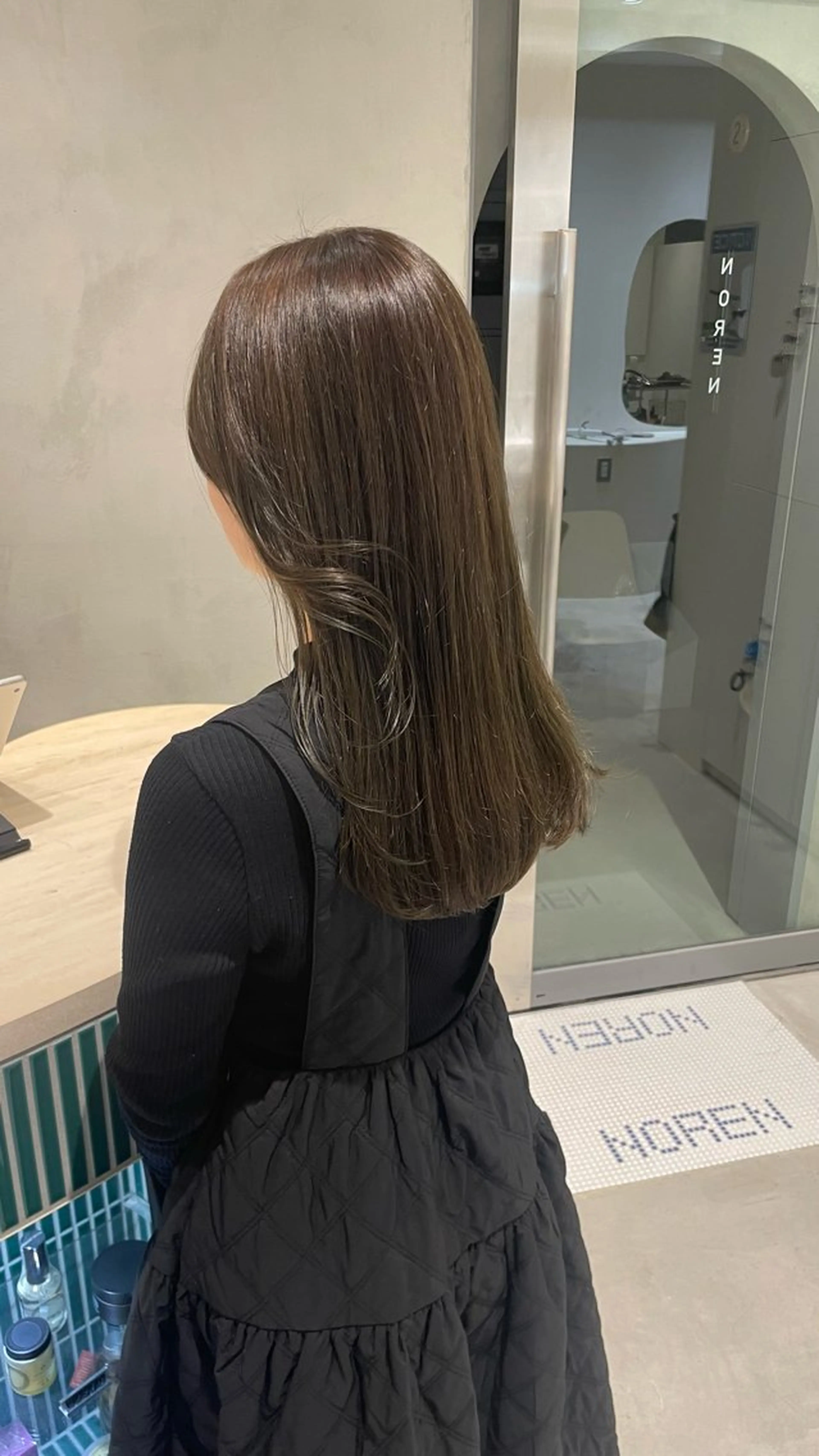 ロング ヘアカラー トリートメント たかはし ゆうなのヘアスタイル