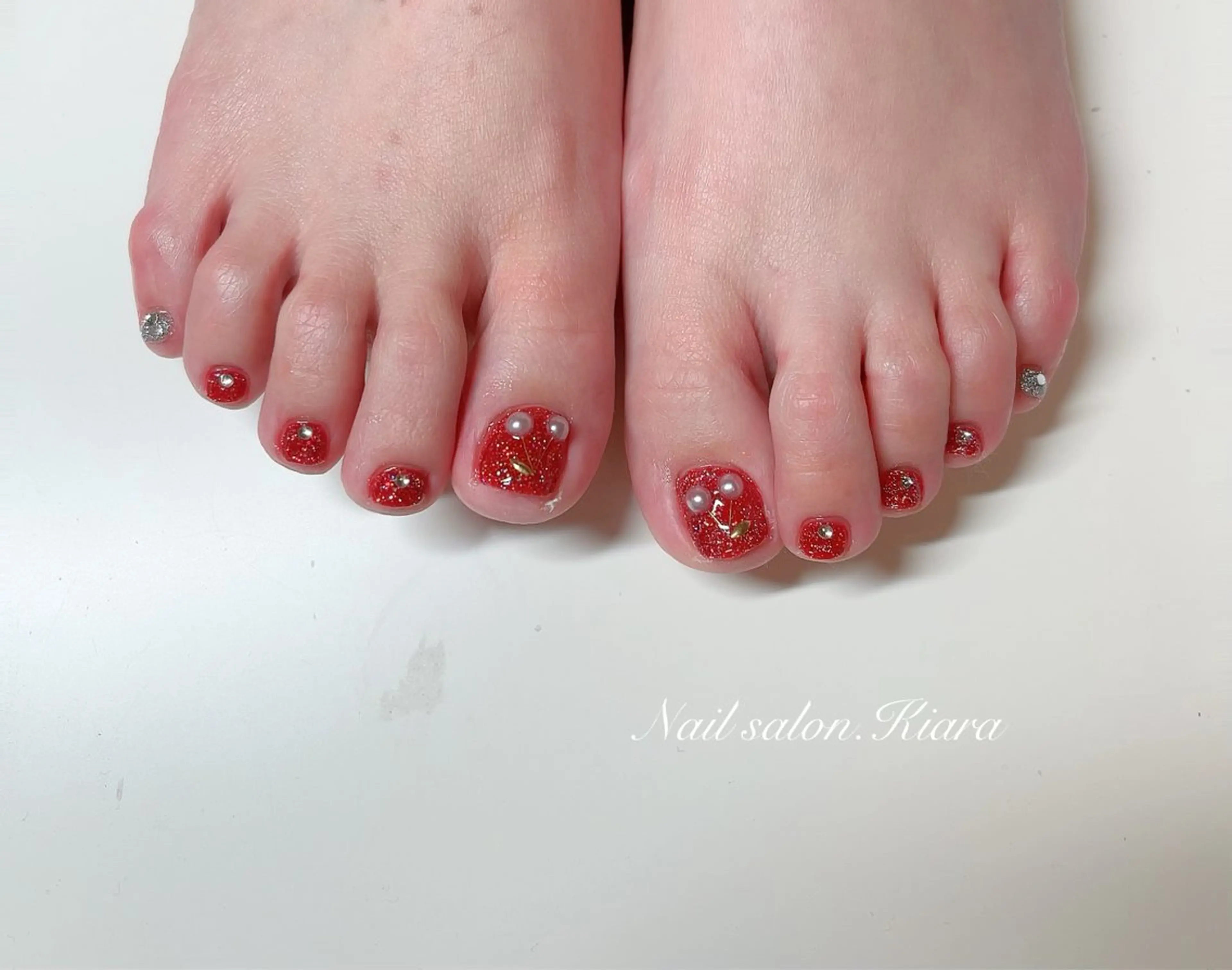 ネイル フットネイル 🍭Kiara Nail🍭のネイルデザイン