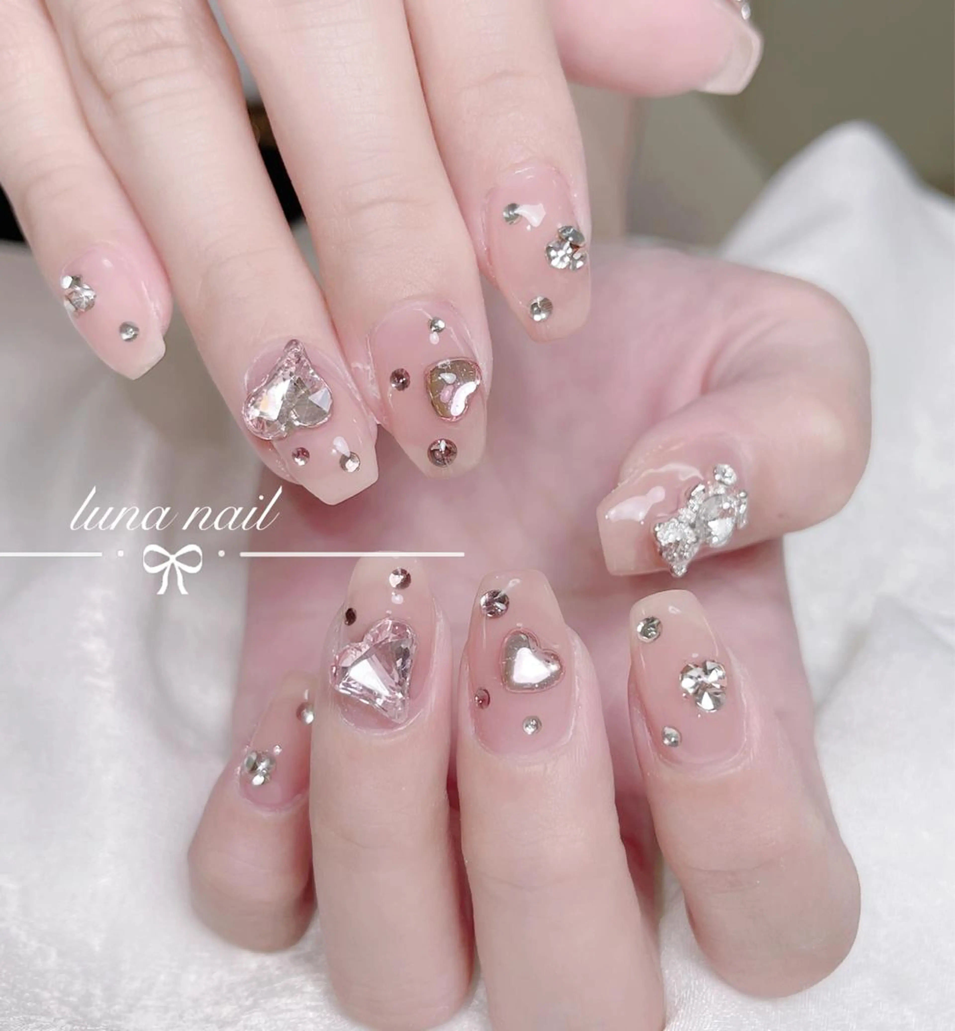 ネイル luna nail ＆eyelashのネイルデザイン