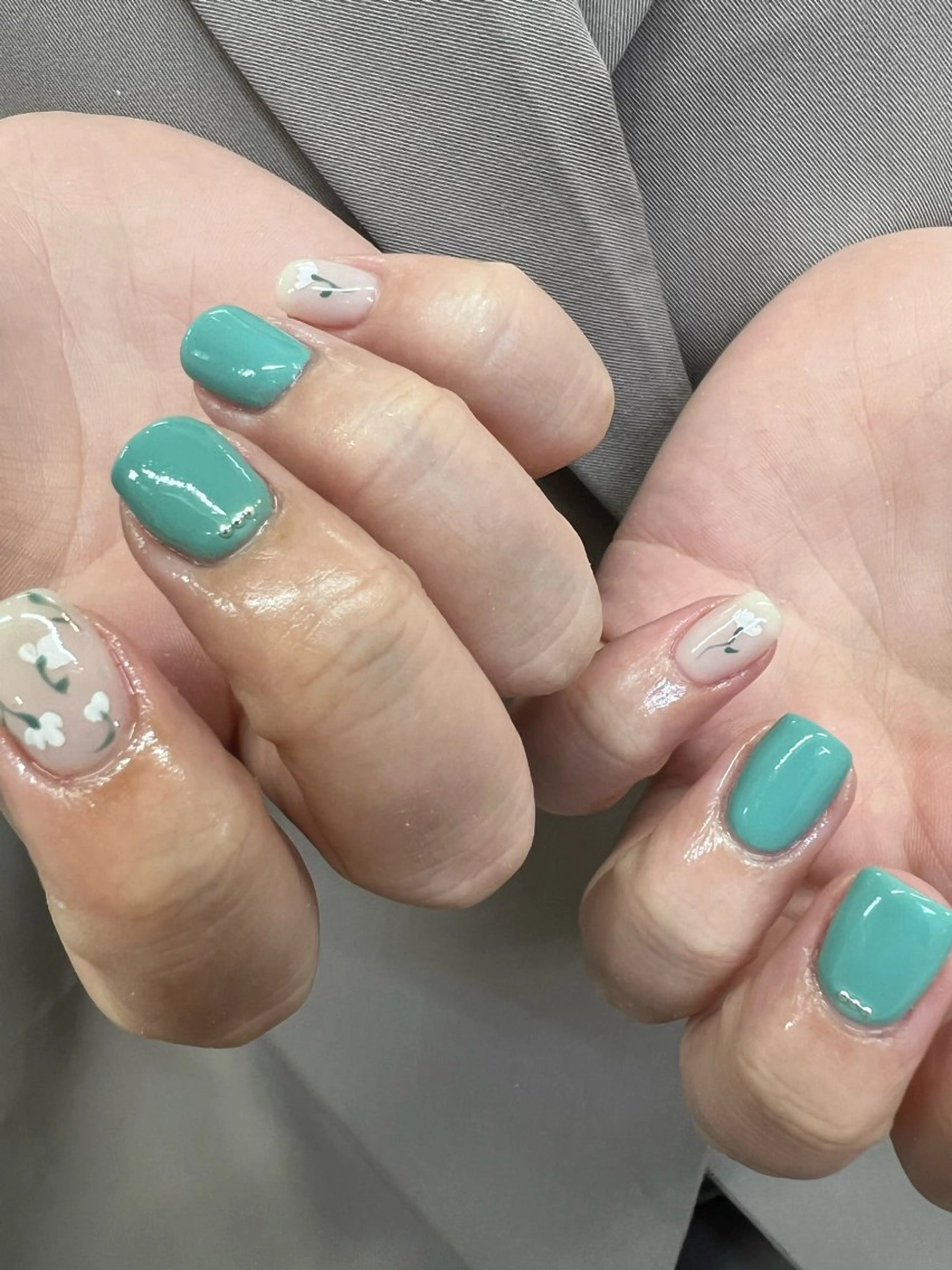 ネイル Alcea 千葉ゆいのネイルデザイン