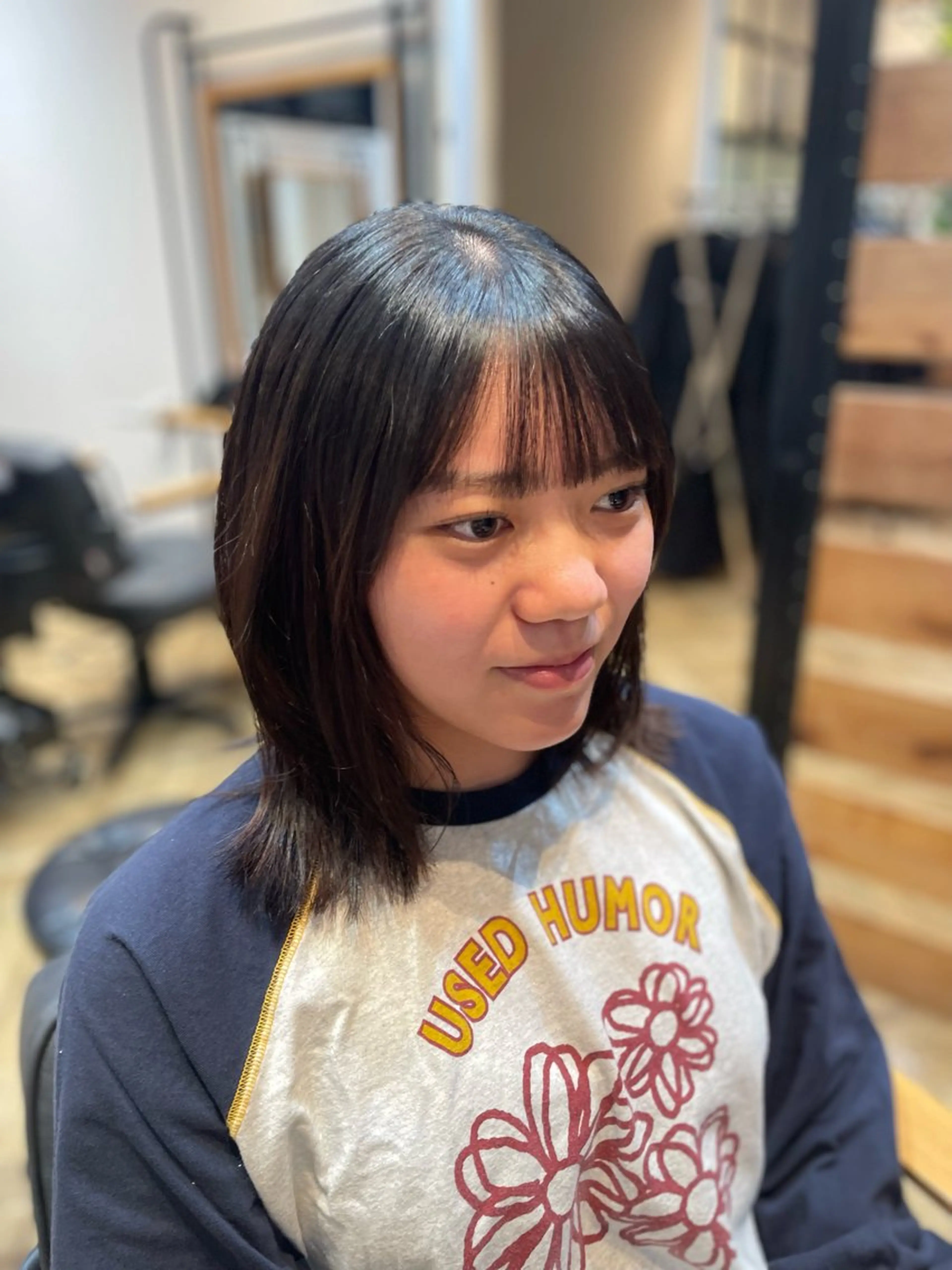 ミディアム レイヤーカット カット トリートメント 望恵🌸 韓国🇰🇷スタイルのヘアスタイル