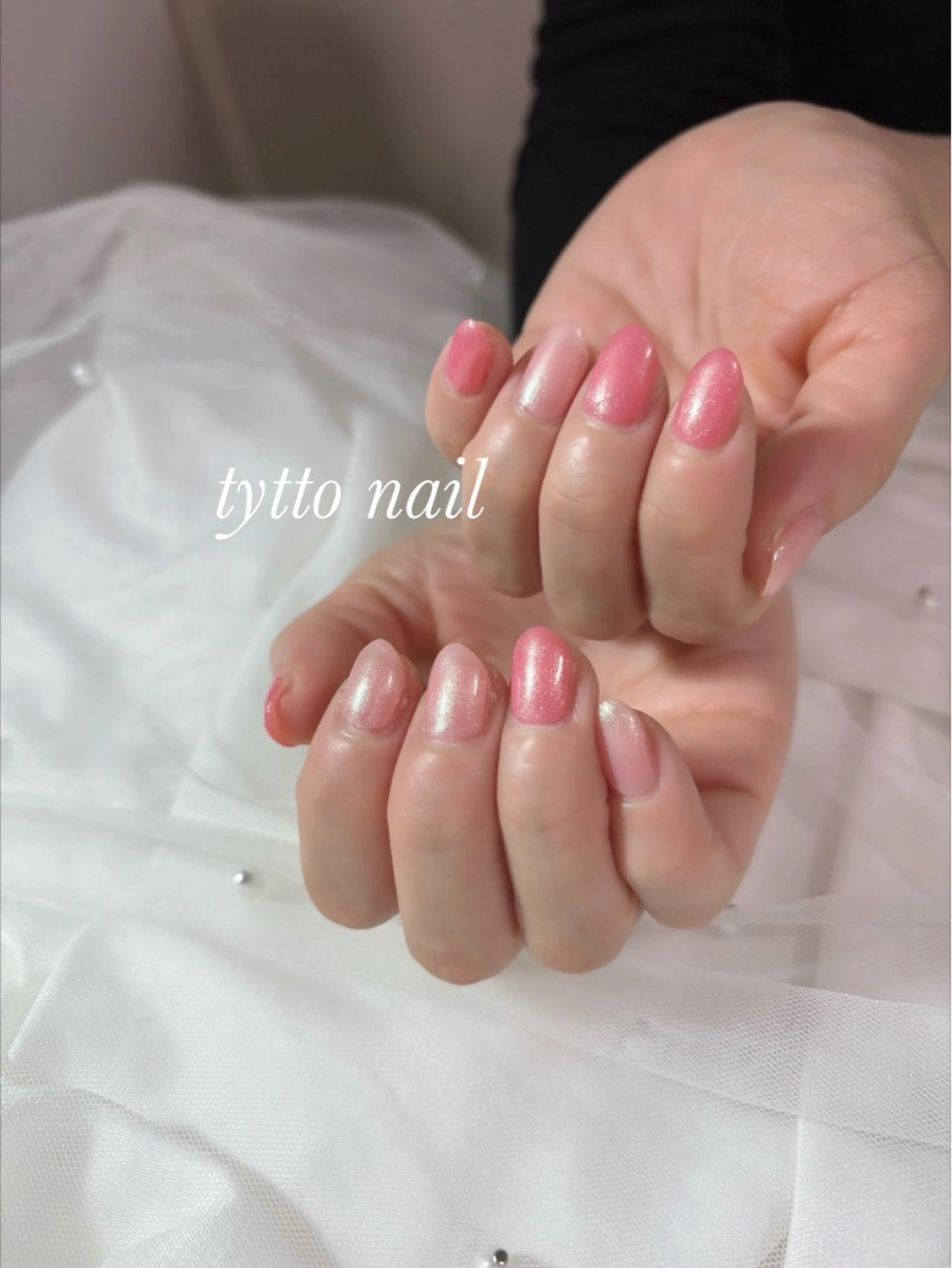 ネイル ガーリー キラキラネイル オフィスネイル ワンカラーネイル ピンク ハンドネイル tytto nail ❤︎‪‪eri‪‪のネイルデザイン