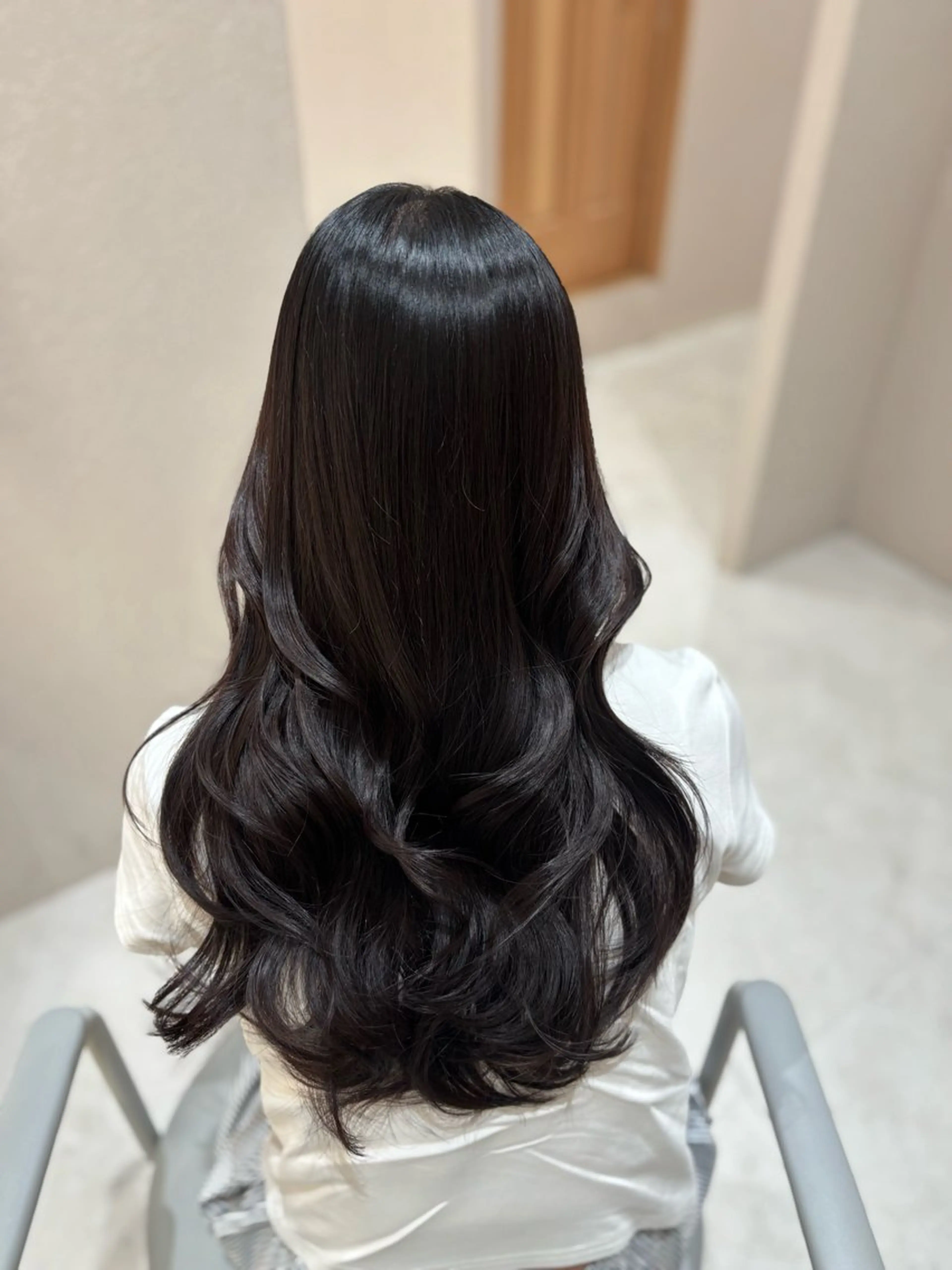 セミロング カラー ami .のヘアスタイル