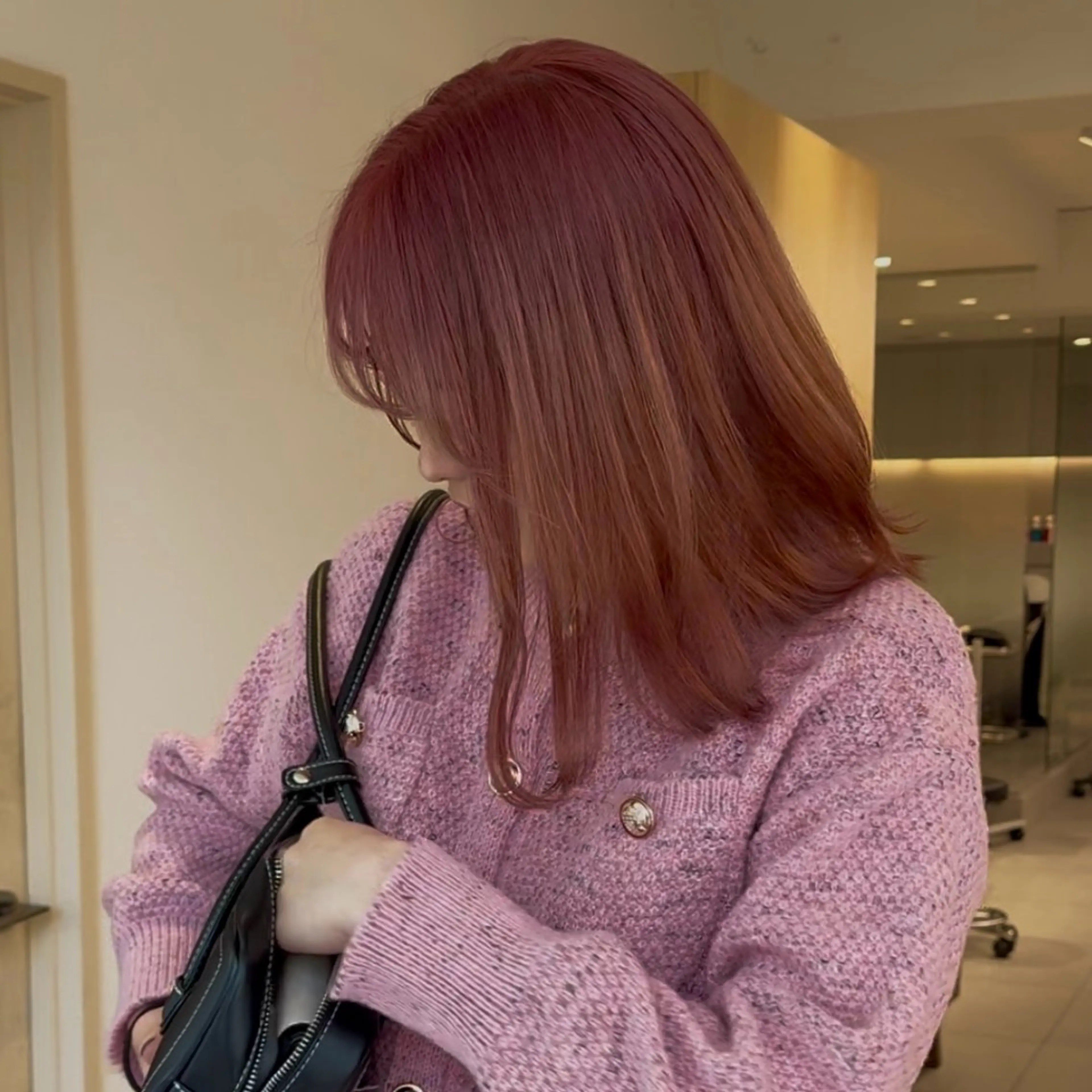 ミディアム カラー noa/ 渋谷のヘアスタイル