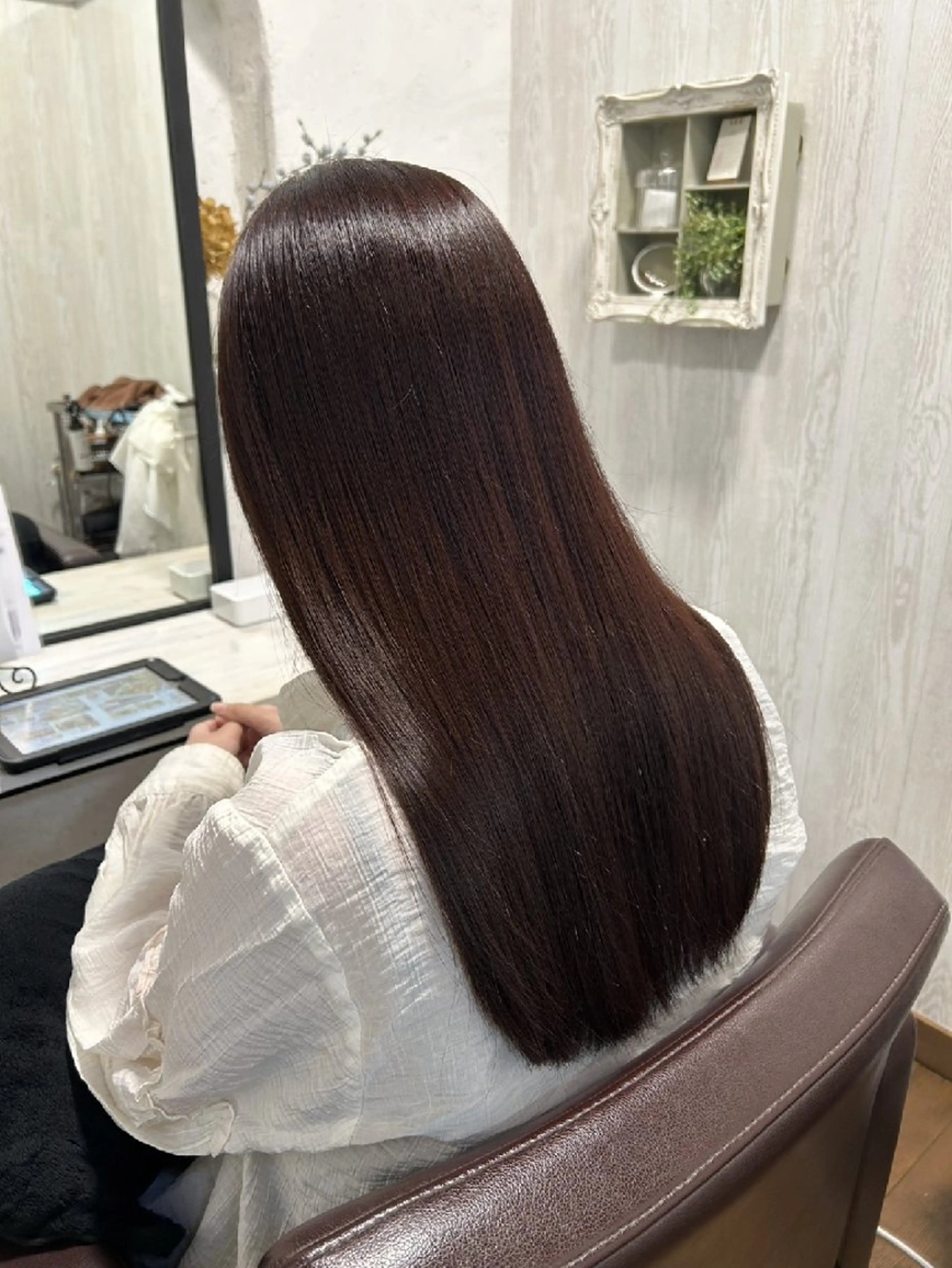 【🌟12月27日まで限定！ご新規50%OFF🌟】プレミアム美髪ケア+艶カラー✨¥29700→¥14850の写真