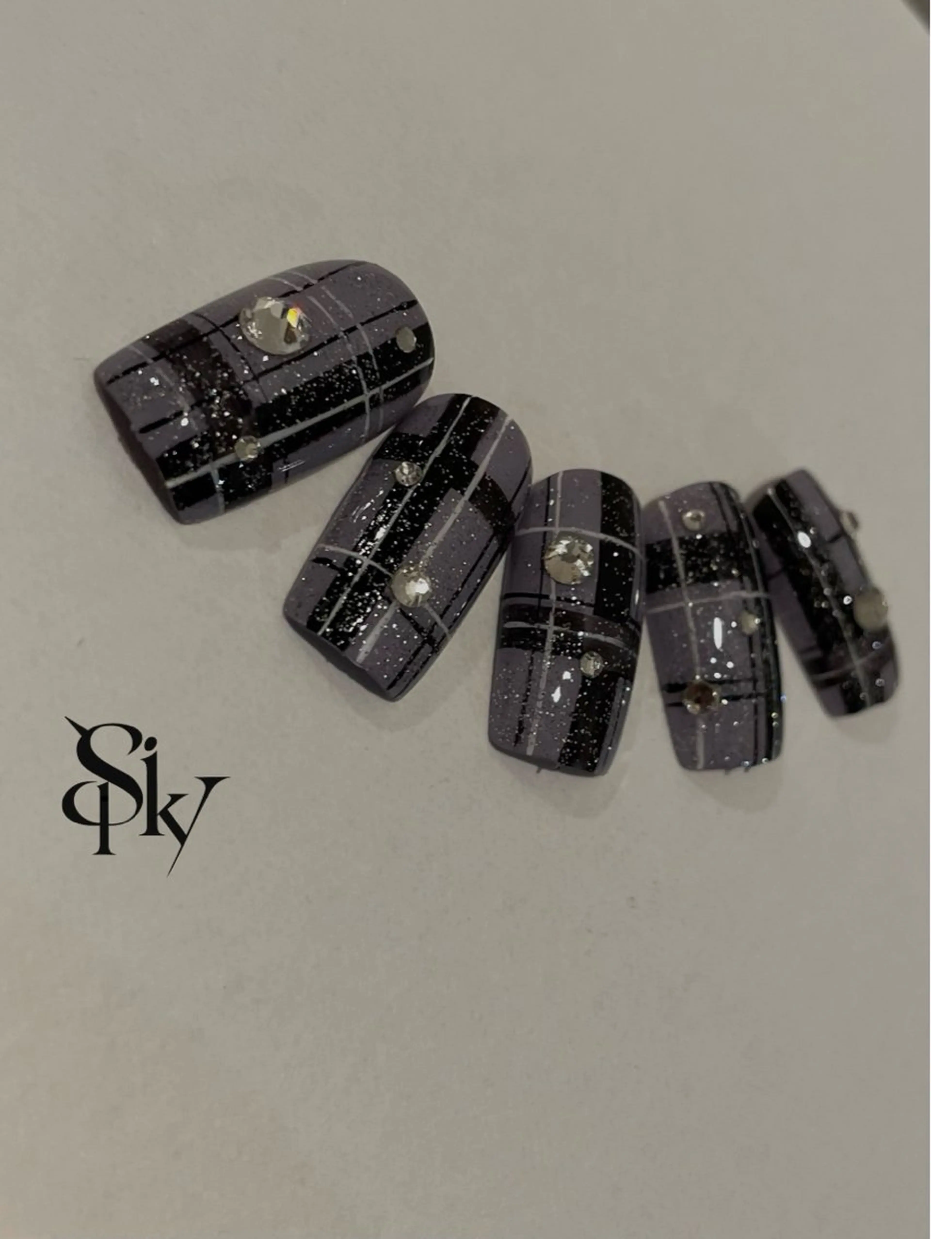 ネイル ハンドネイル Spiky とうげ ふうかのネイルデザイン