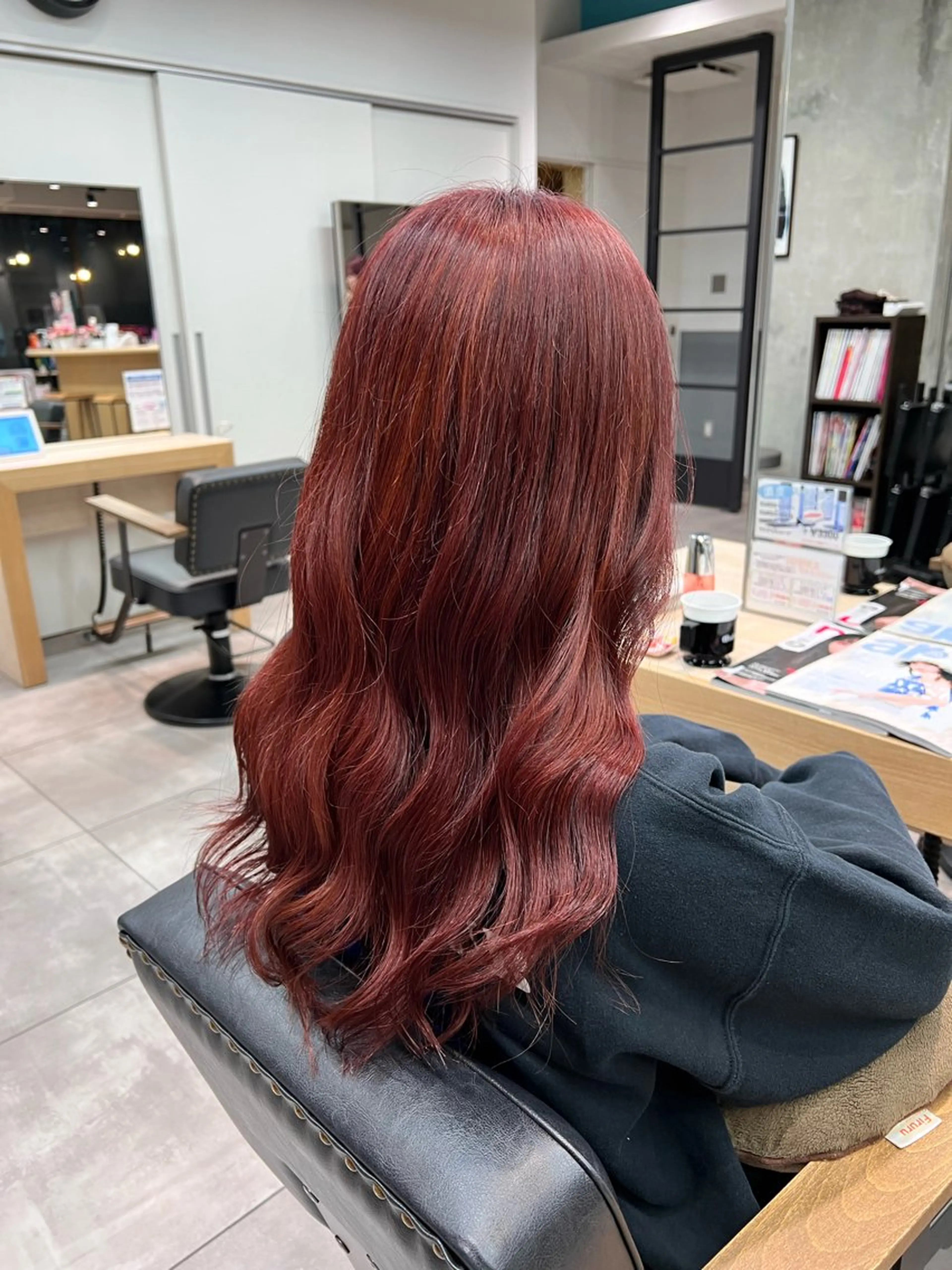 セミロング カラー ヘアカラー トリートメント 🌞レイヤー×カラー 前川那津美🌞のヘアスタイル