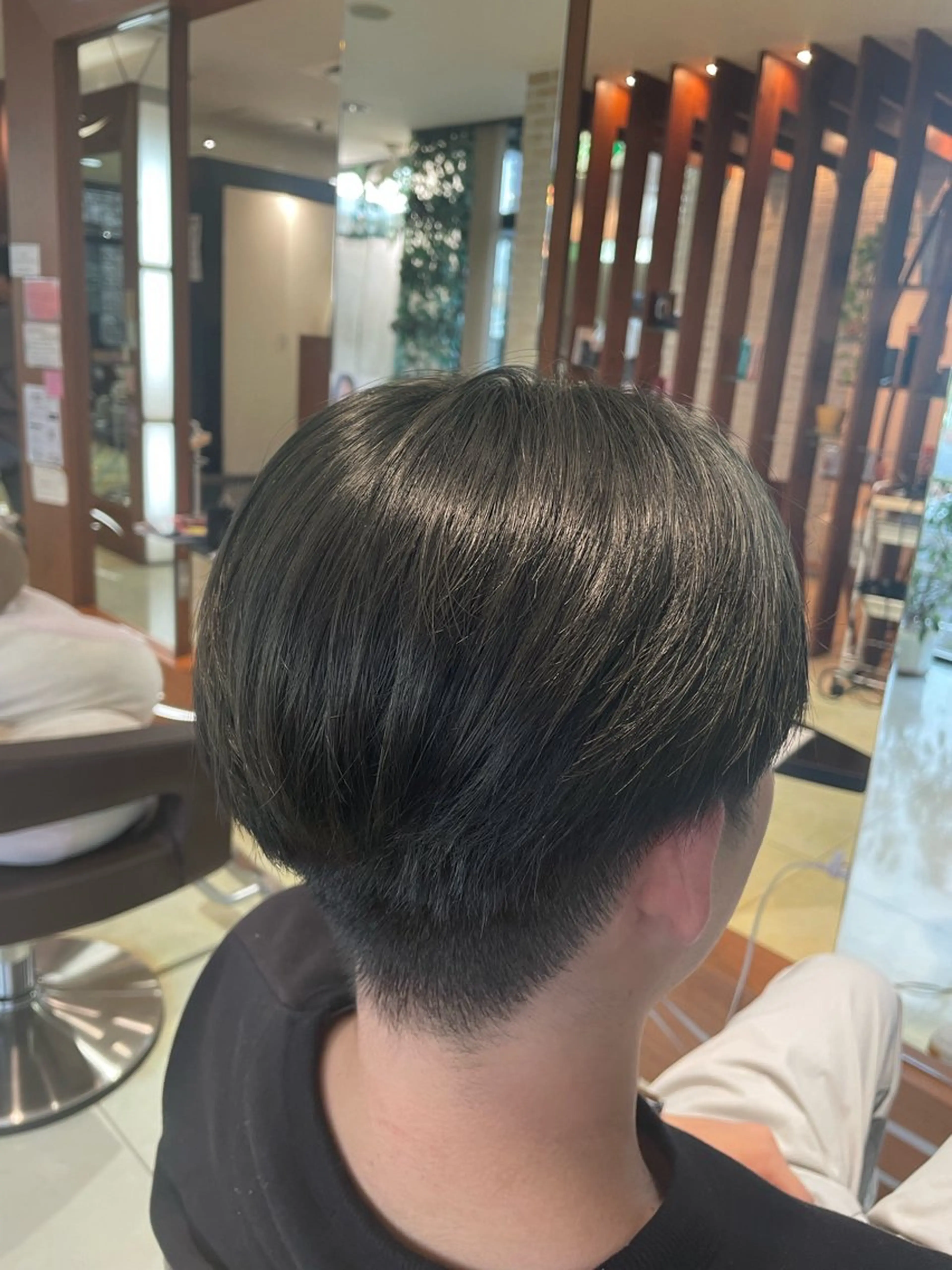 ショート 下村 和香奈のヘアスタイル