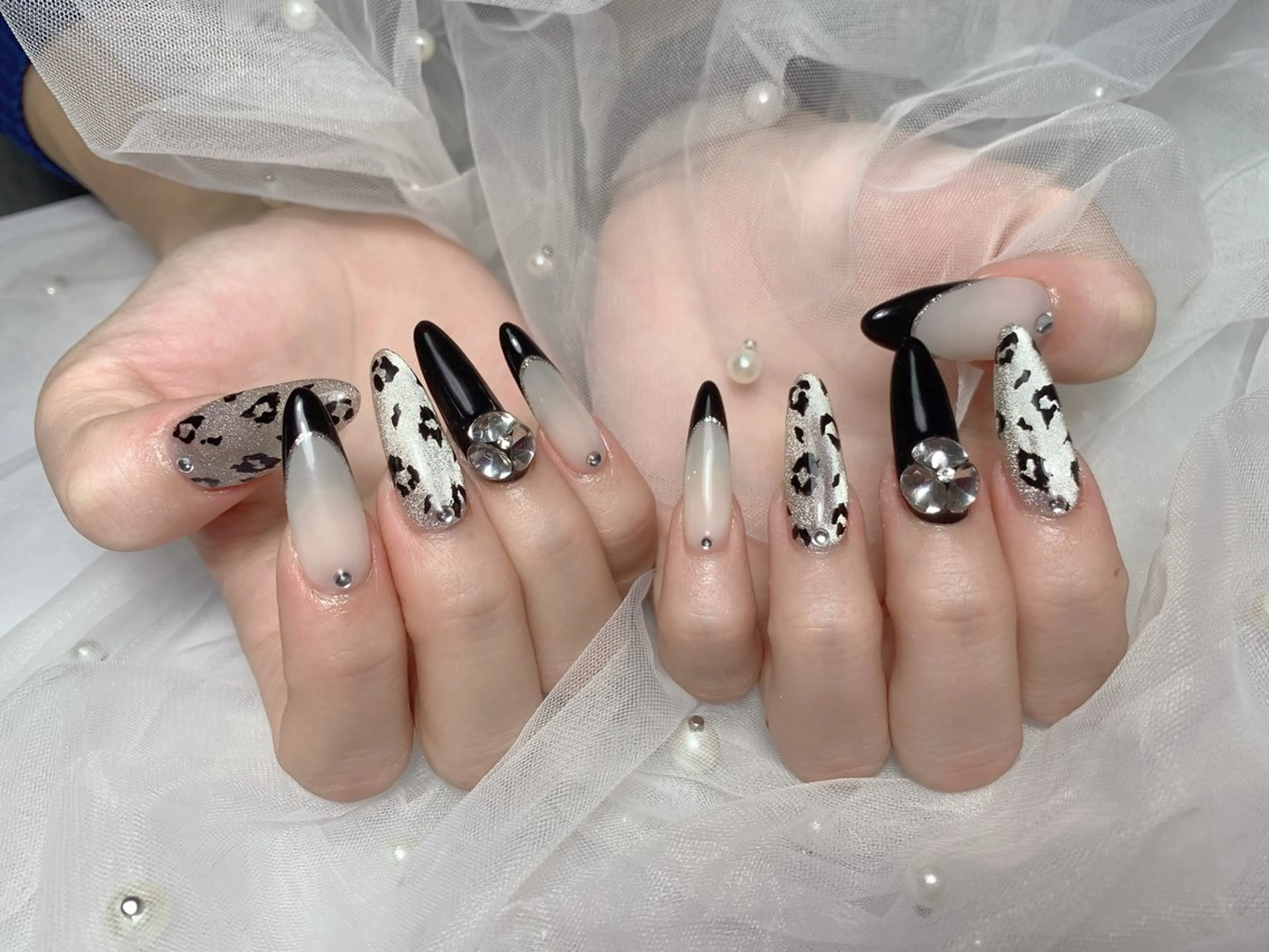 ネイル エンジェル ヒーリング 矢場町店のネイルデザイン