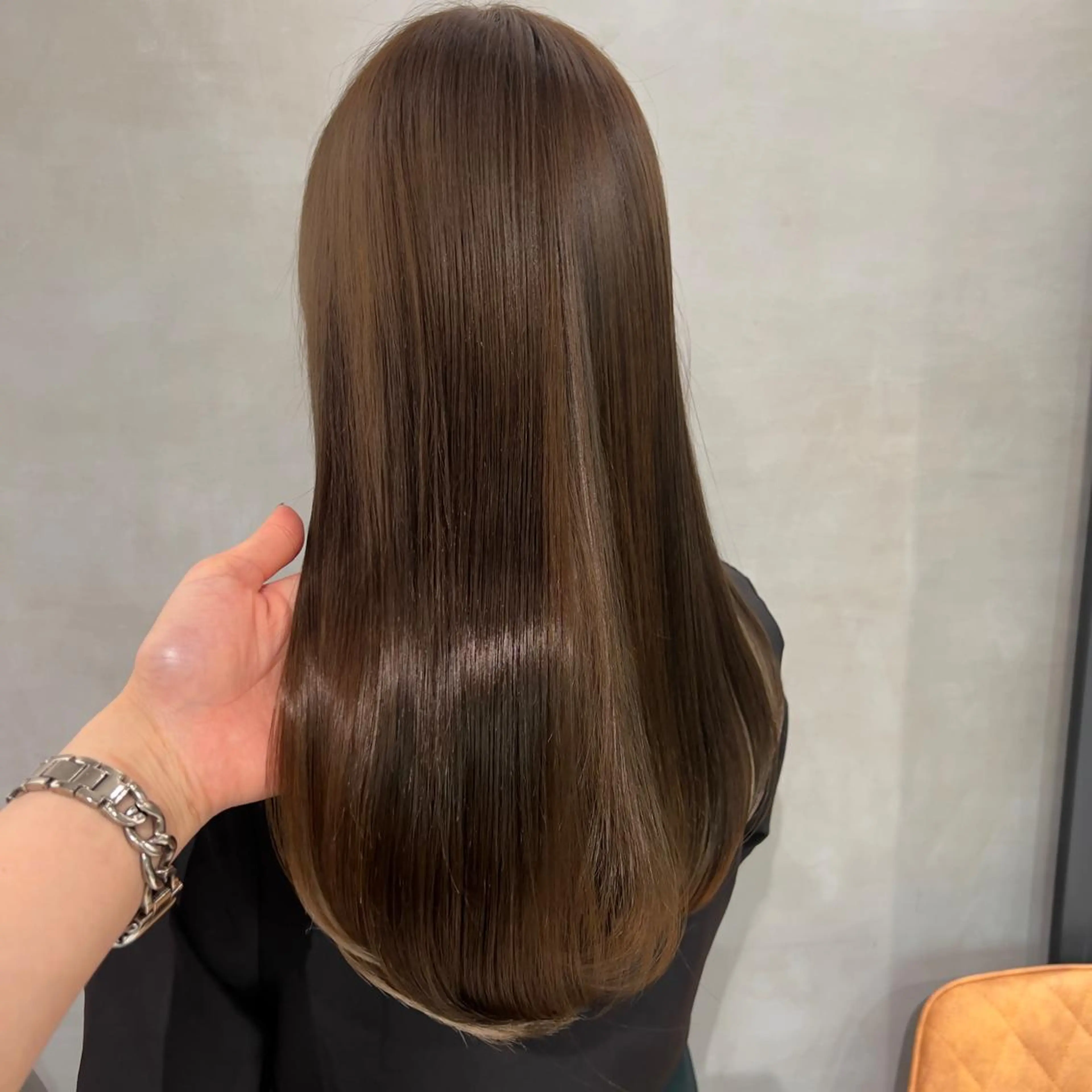 ロング ヘアカラー トリートメント 🫧オリーブ/赤み消 し/暗髪🫧野本麗奈のヘアスタイル