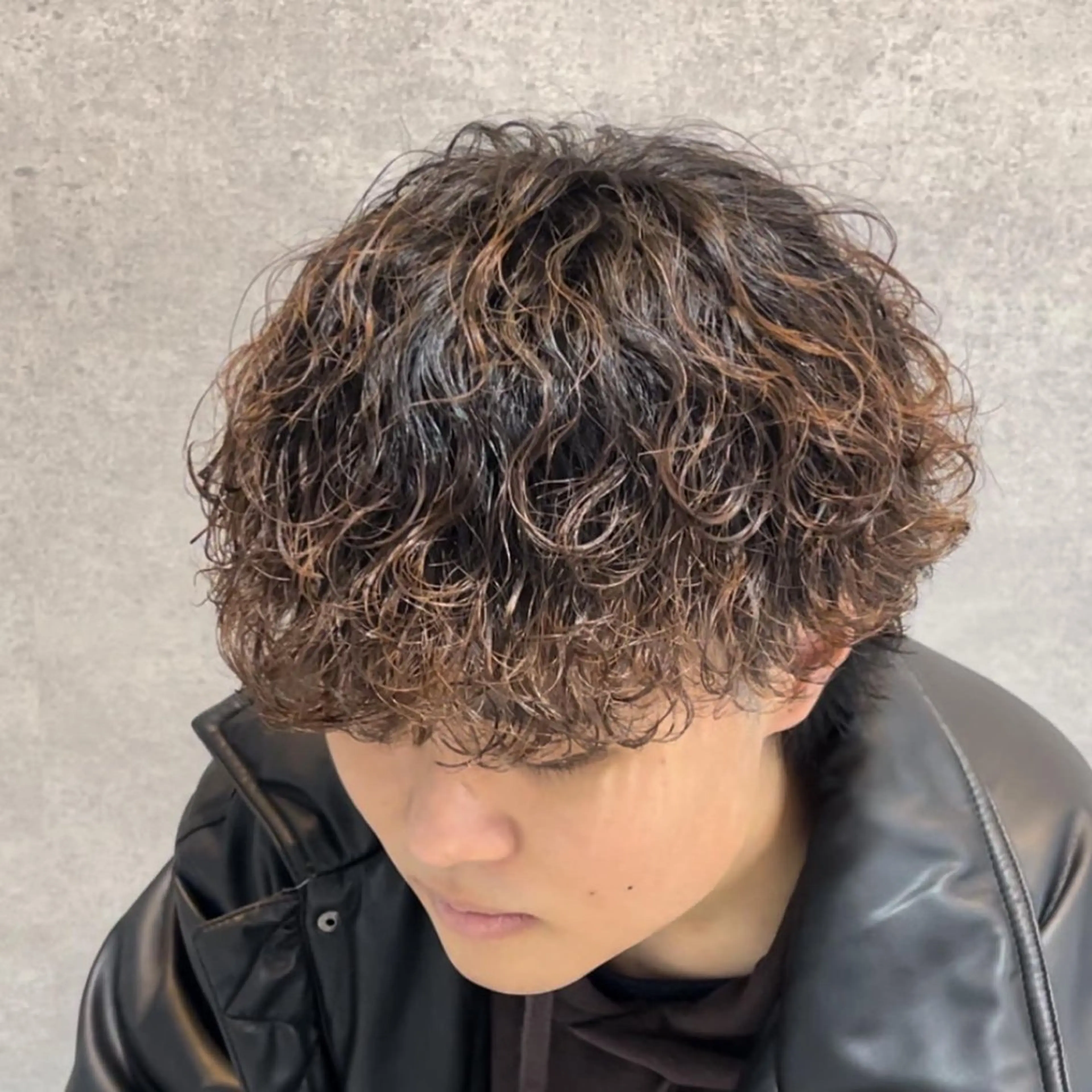 パーマ メンズ メンズパーマ 🔥メンズカット＋ パーマの達人🔥のヘアスタイル