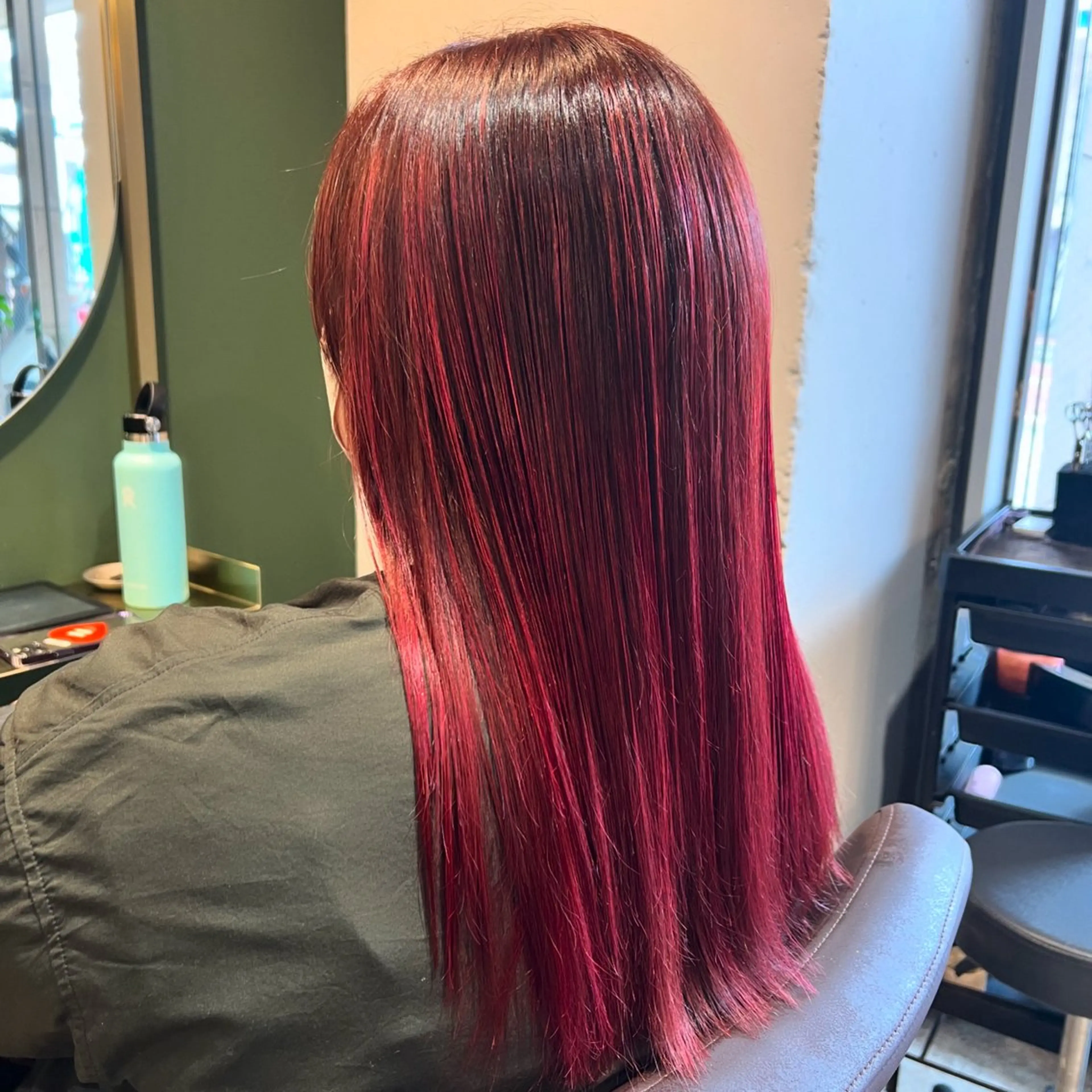 セミロング カラー バレイヤージュ レイヤーカット ヘアカラー トリートメント ヘッドスパ カラースペシャリスト しょう🧑🏼‍🎨のヘアスタイル