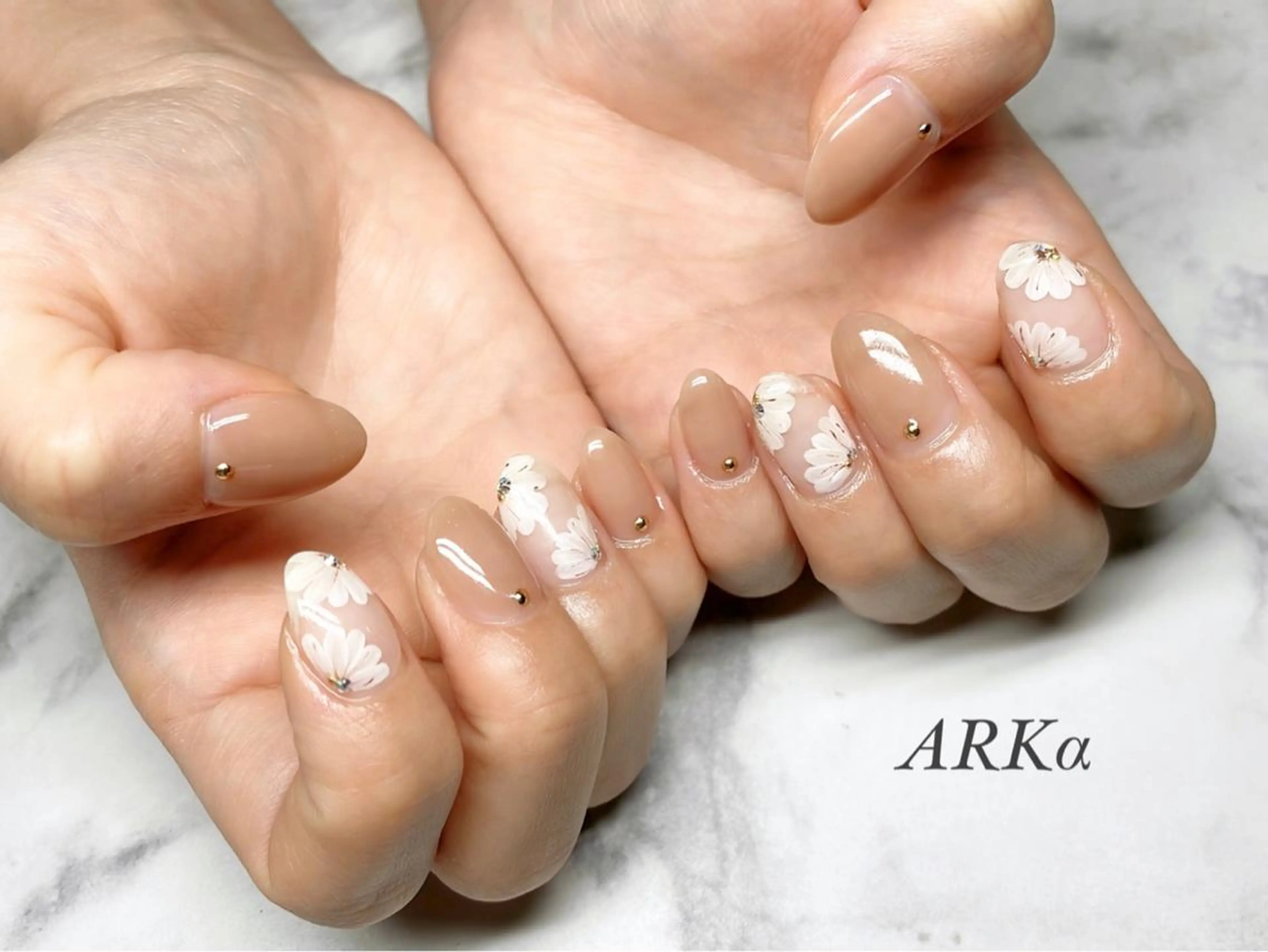 ネイル ハンドネイル ARKα Nishiのネイルデザイン