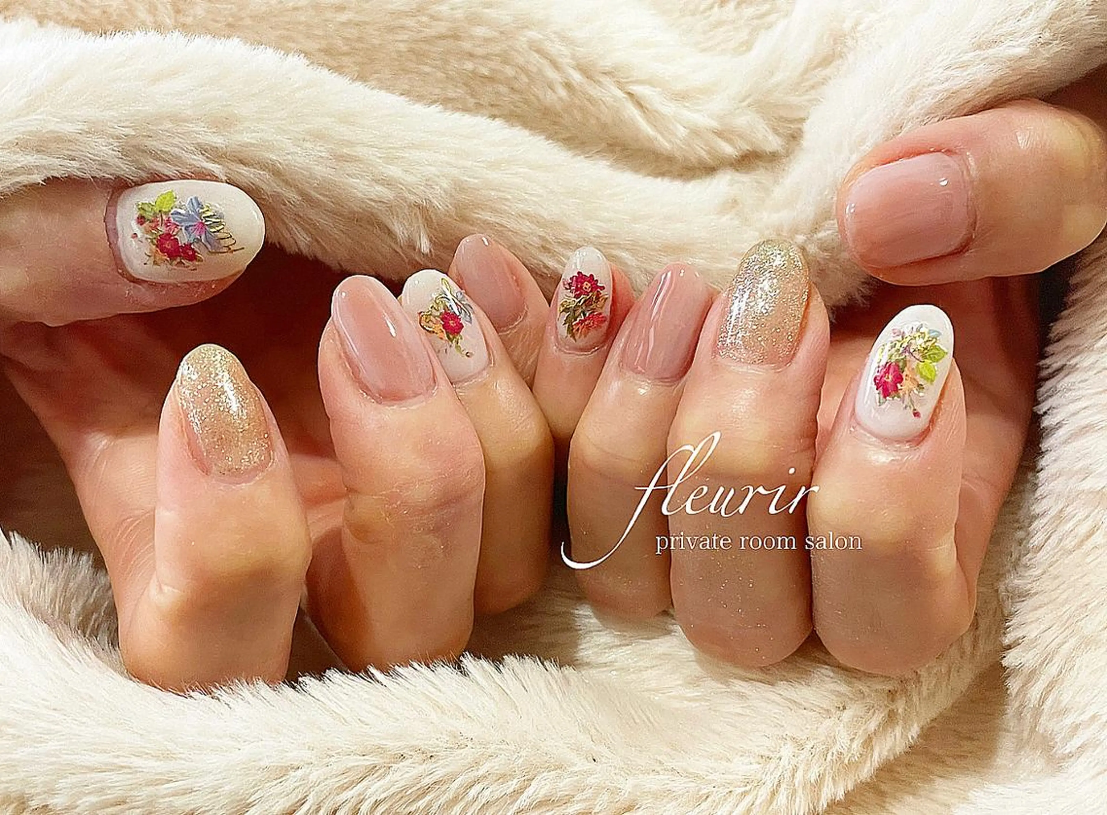 ネイル ラメ(グリッター) シンプルネイル フルリール 【プライベートサロンのネイルデザイン