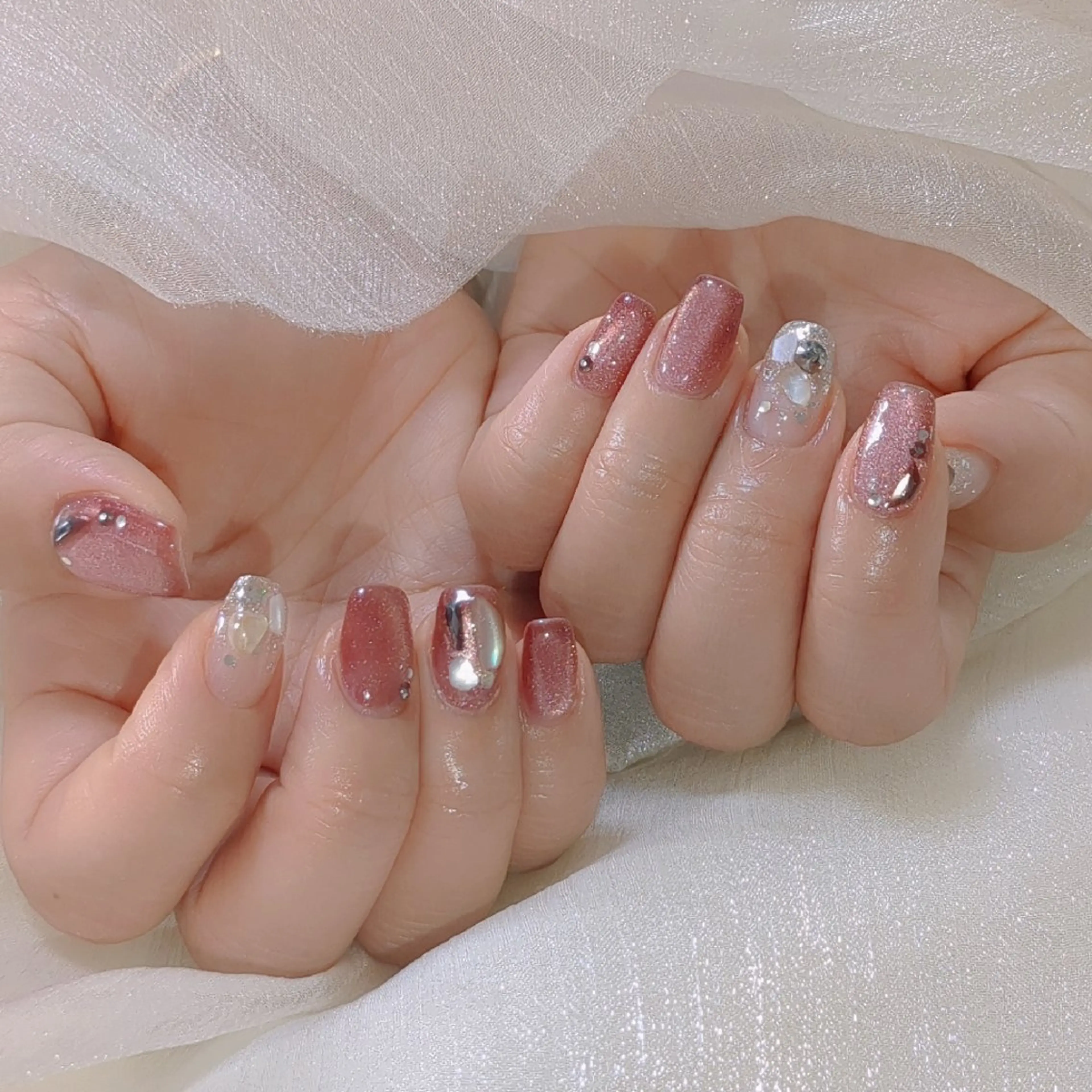 ネイル ハンドネイル E·U·B ネイル所属・横浜市中区曙町 E·U·Bネイルのネイルデザイン