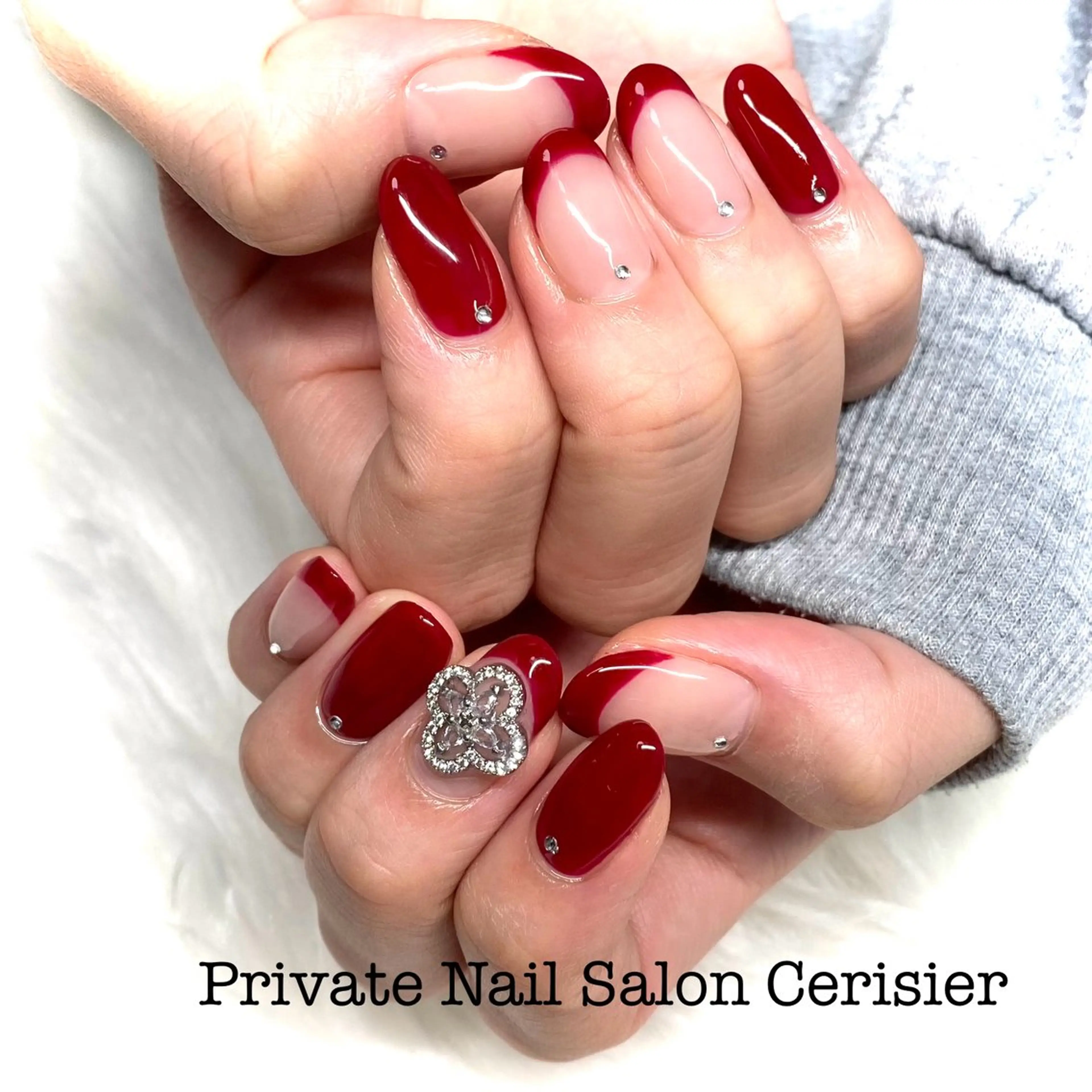 ネイル フレンチネイル 赤色 Honda Kaoriのネイルデザイン