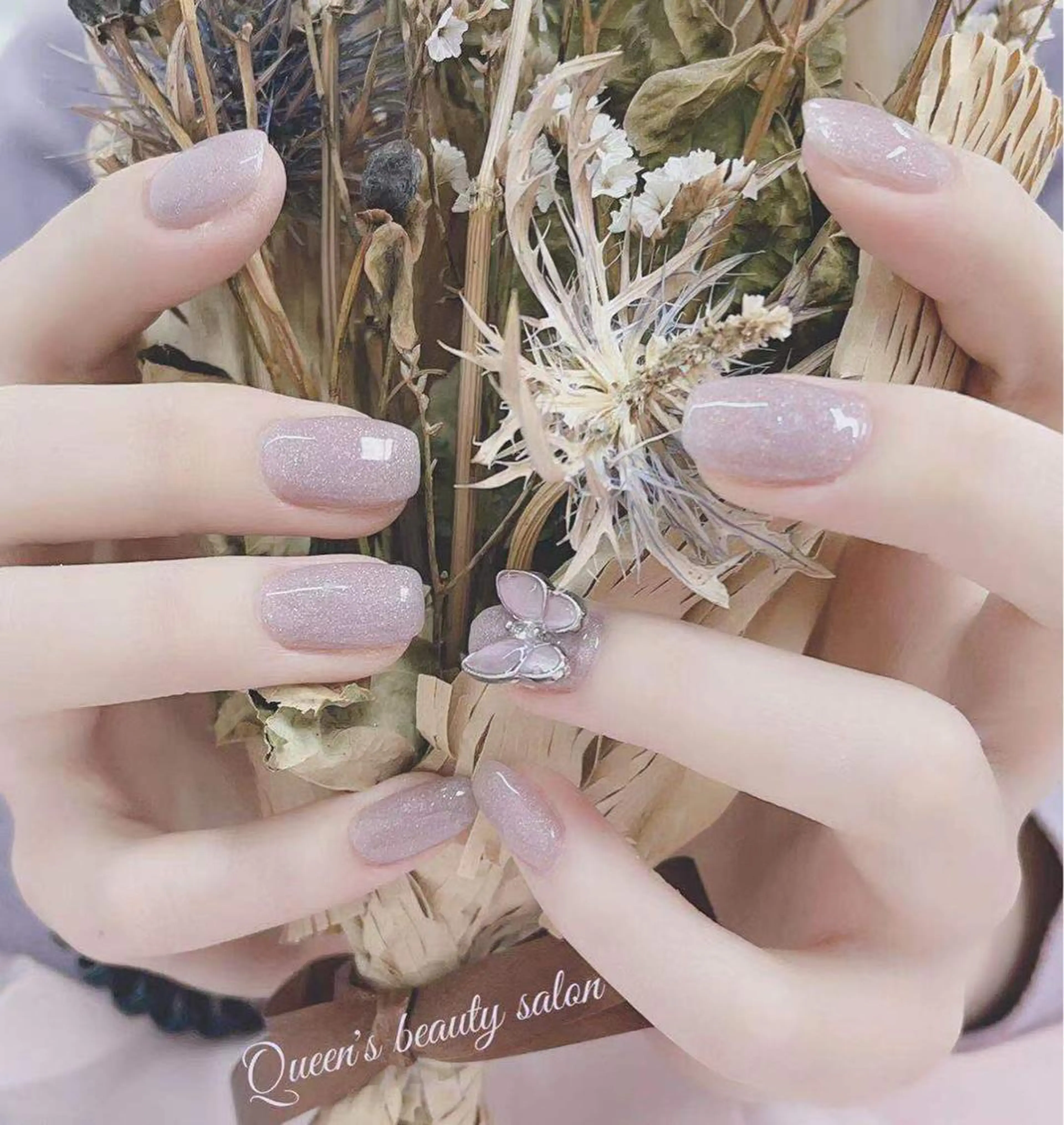 ネイル ハンドネイル Queens みなみのネイルデザイン