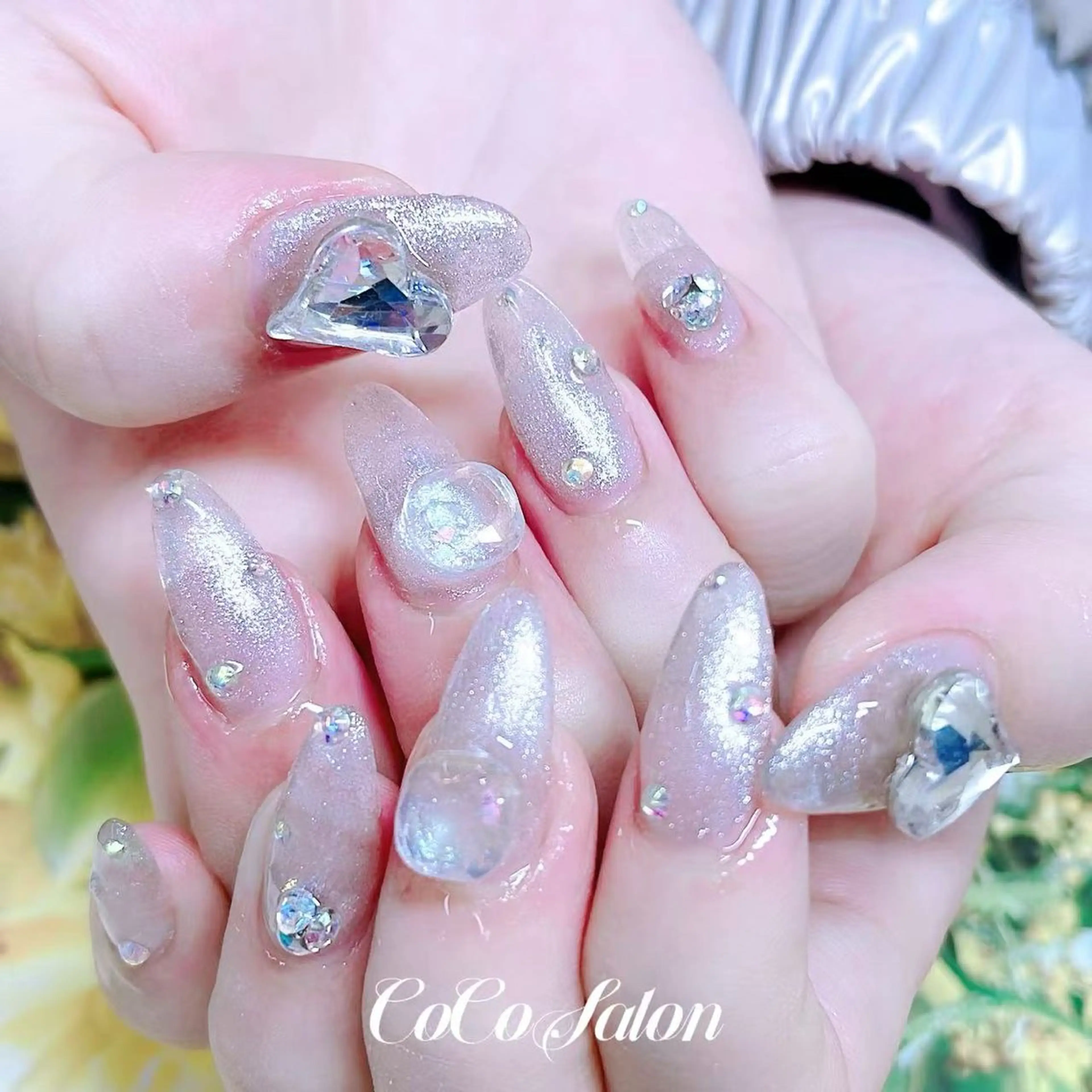 【🉐1日1名限定🉐】✨長さだし10本☆ワンカラーorラメグラに💎ビジューつけ放題 ✨何と9900円の写真