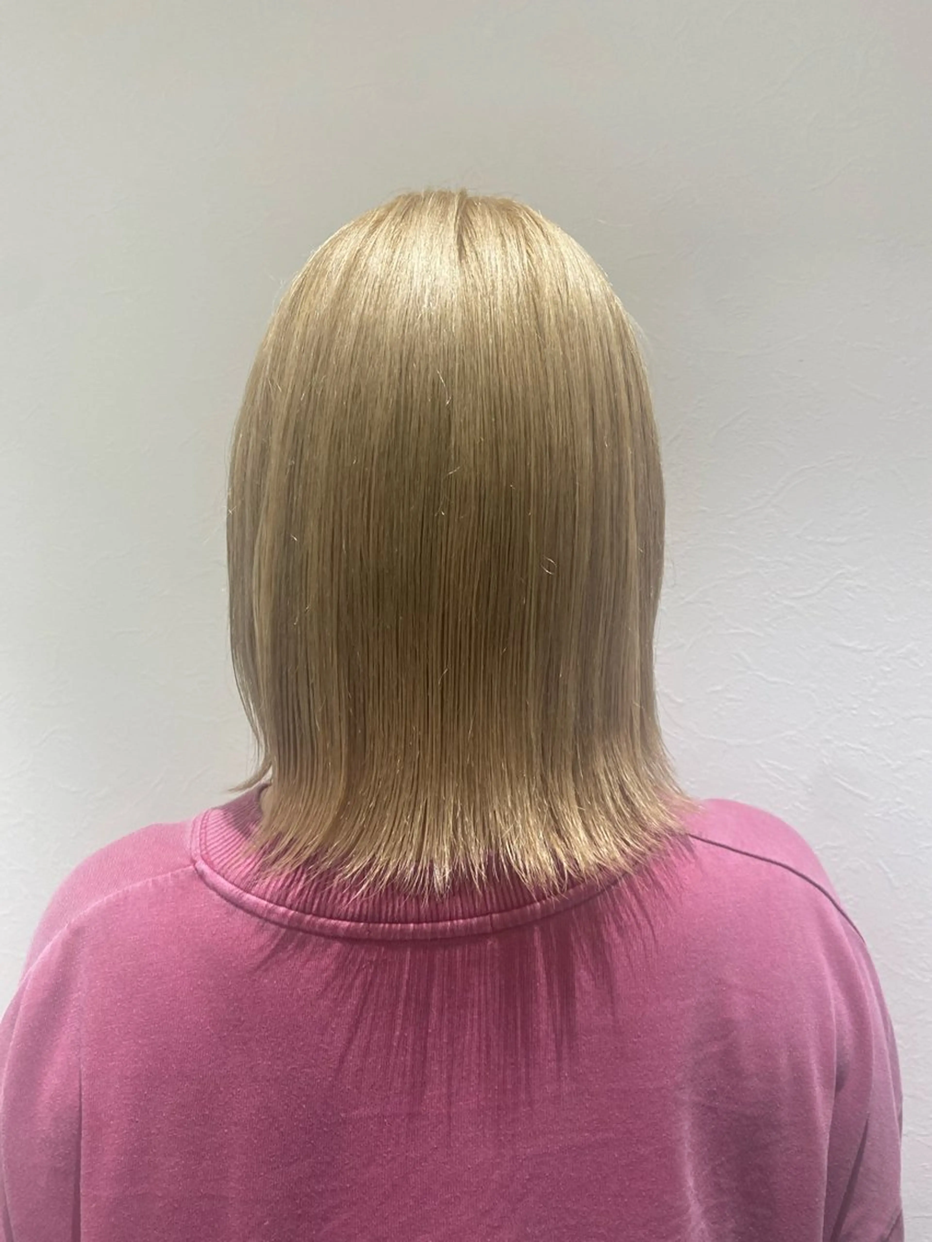 ショート カラー ブリーチ トリートメント abiehair住吉店所属・キクチ ミユのヘアスタイル