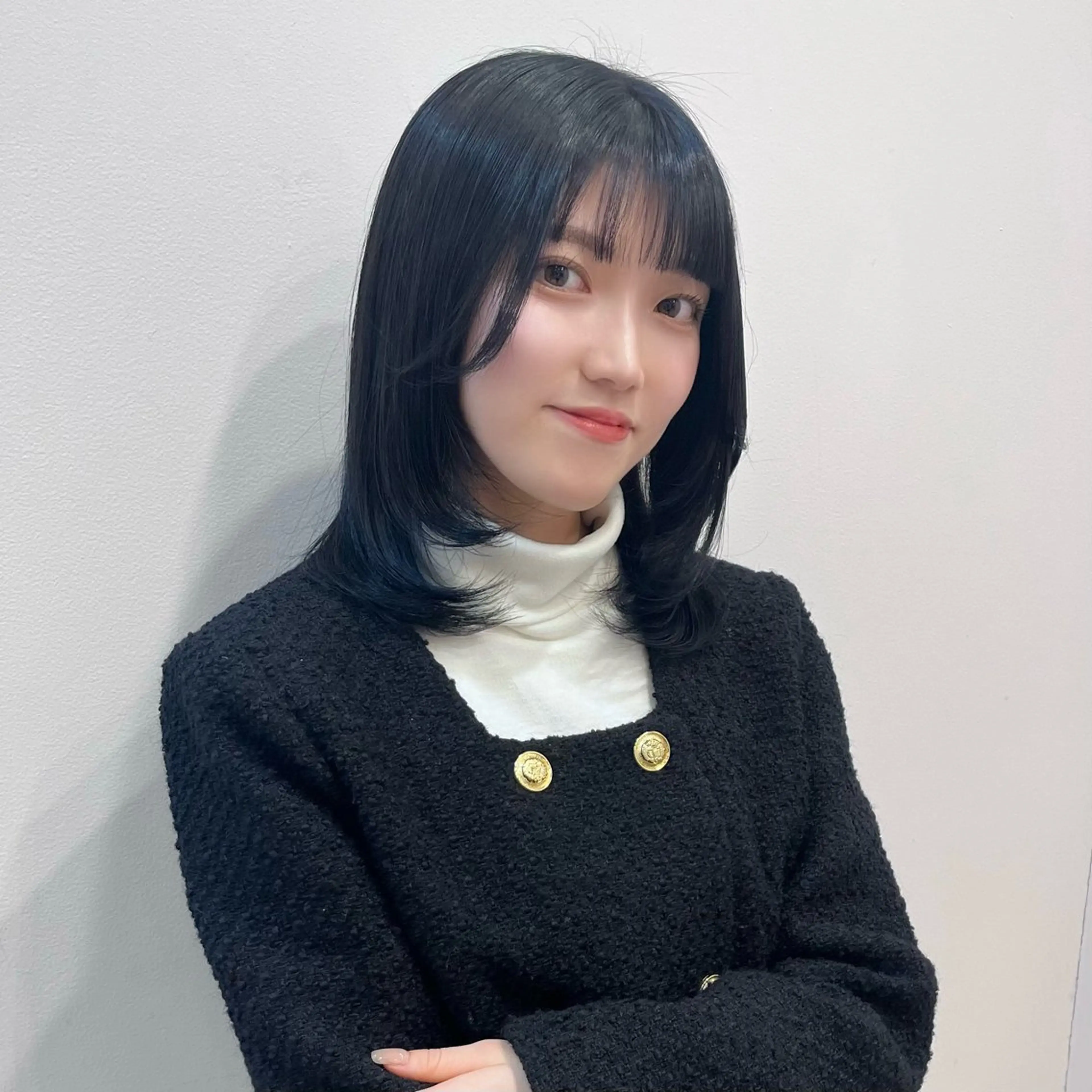 ミディアム カラー くびれヘア 顔周りカット 韓国風ヘア レイヤーカット 似合わせカット カット ヘアカラー LUNA🌙韓国ヘア 🌙レイヤーカットのヘアスタイル