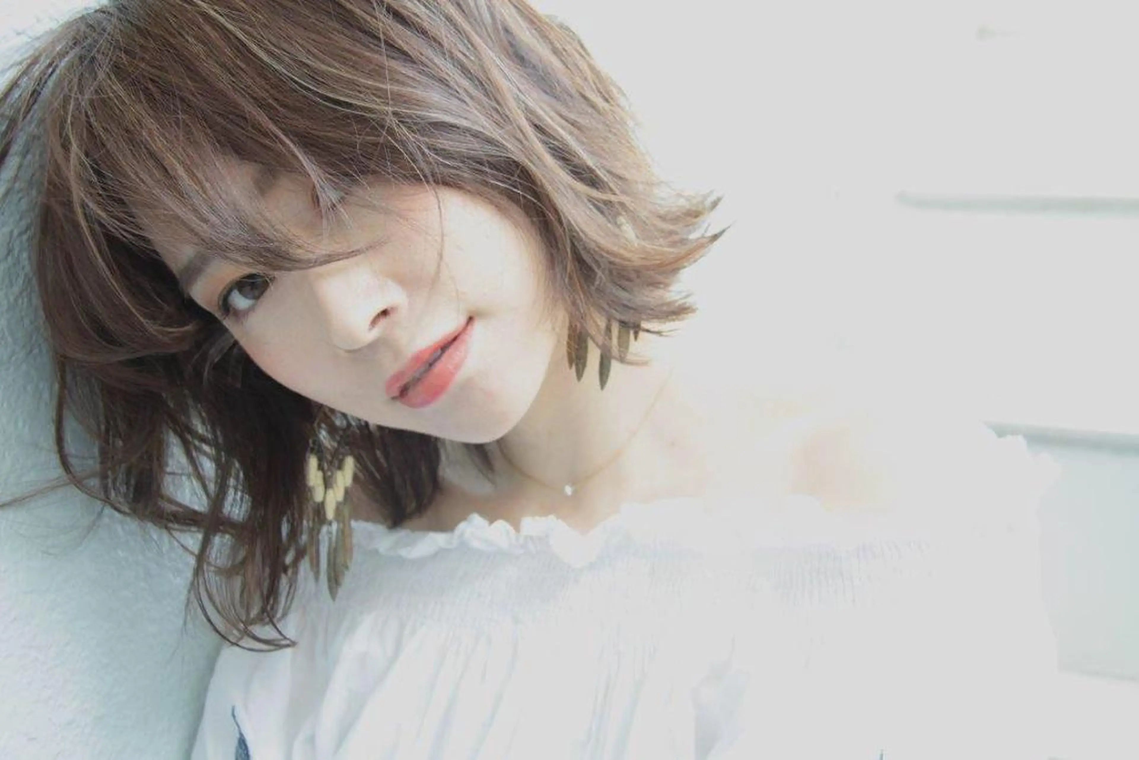 ミディアム カラー ヘアアレンジ ベージュカラー ボブ SALOWIN  原宿ash所属・タナカ タクヤのヘアスタイル