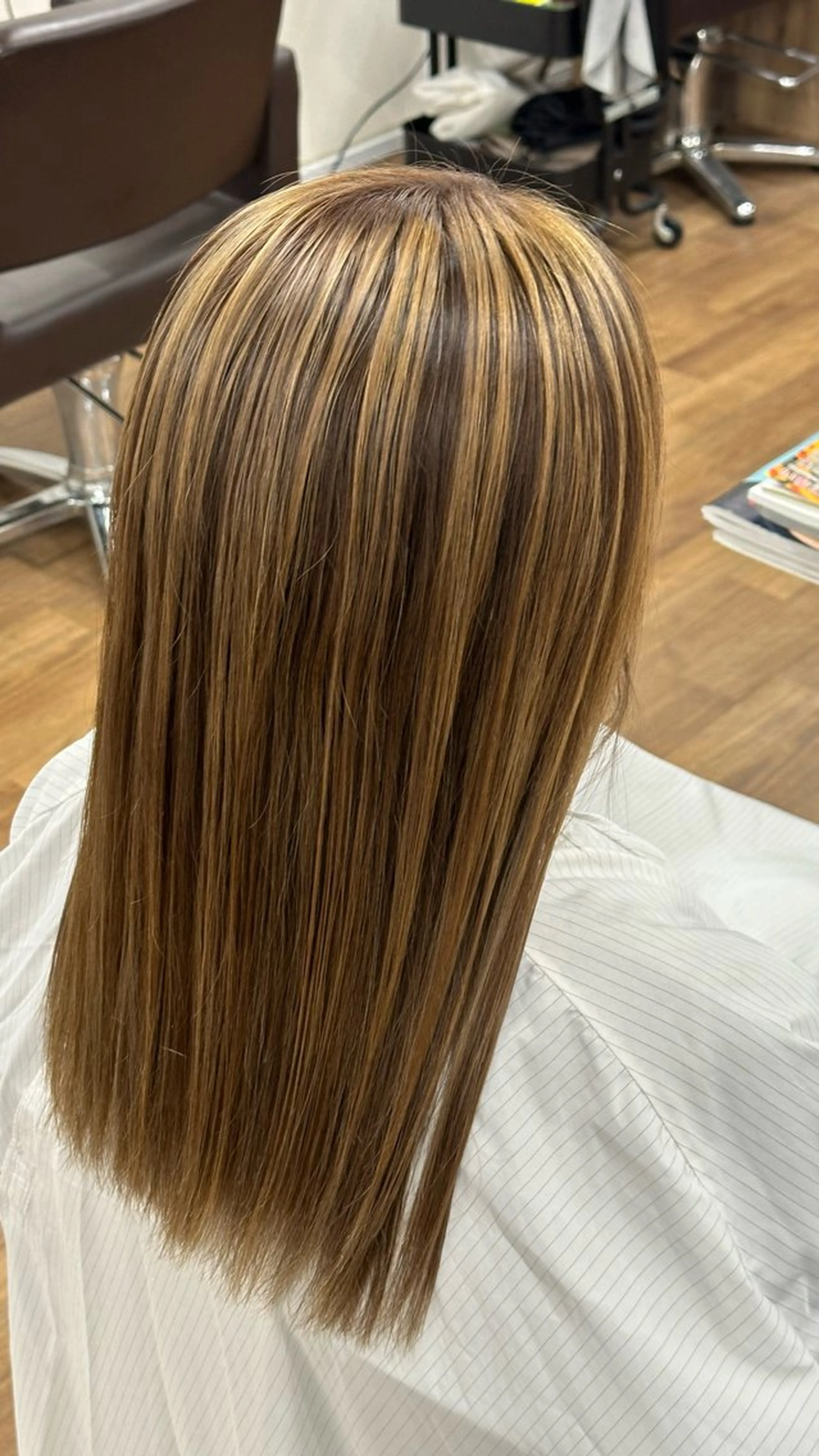 カラー ヘアアレンジ トリント蘇我所属・福島 ユウタのヘアスタイル