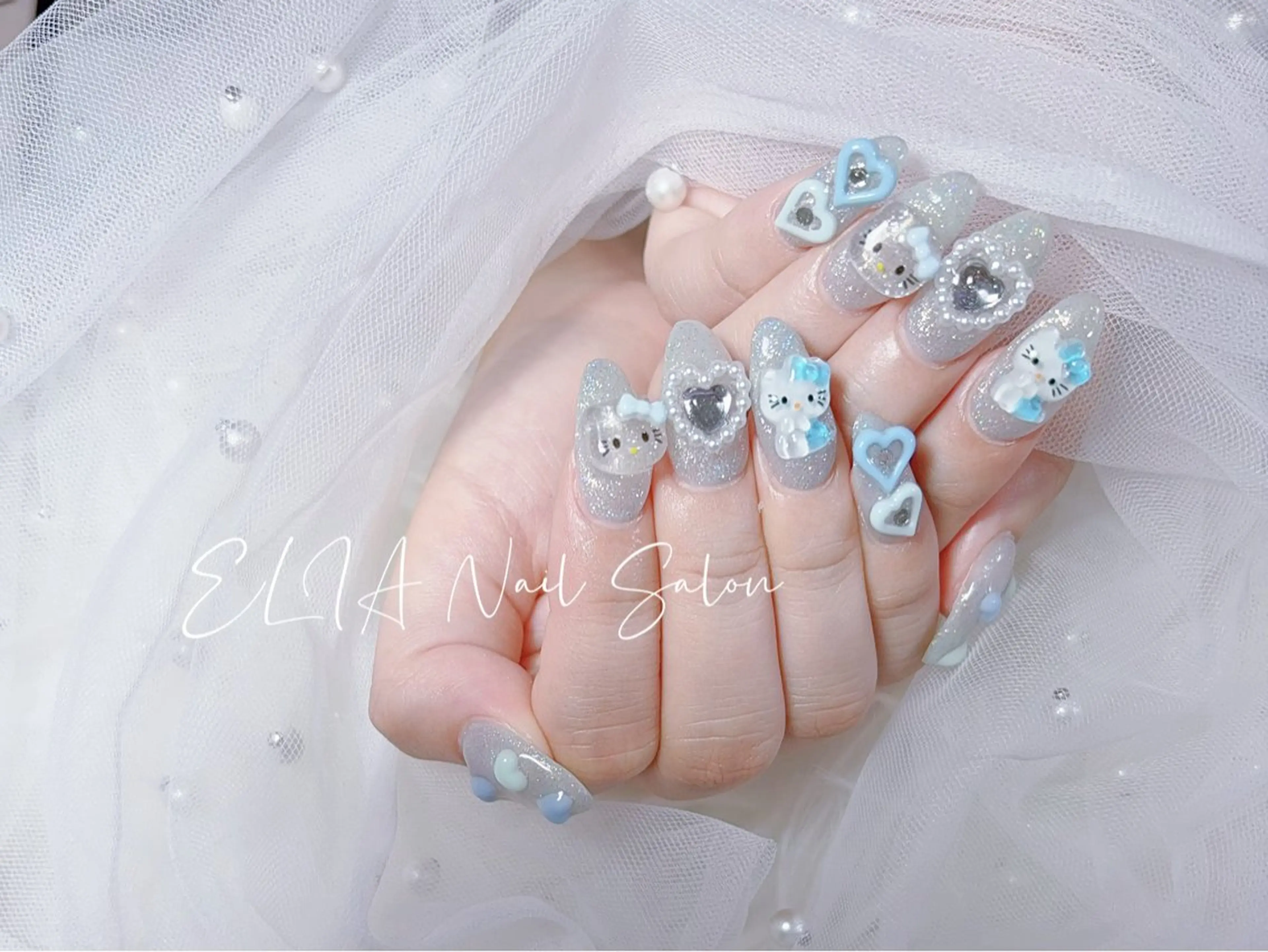 ネイル チークネイル 長さ出し グラデーション ラメ(グリッター) ラメグラデーション cici nailのネイルデザイン