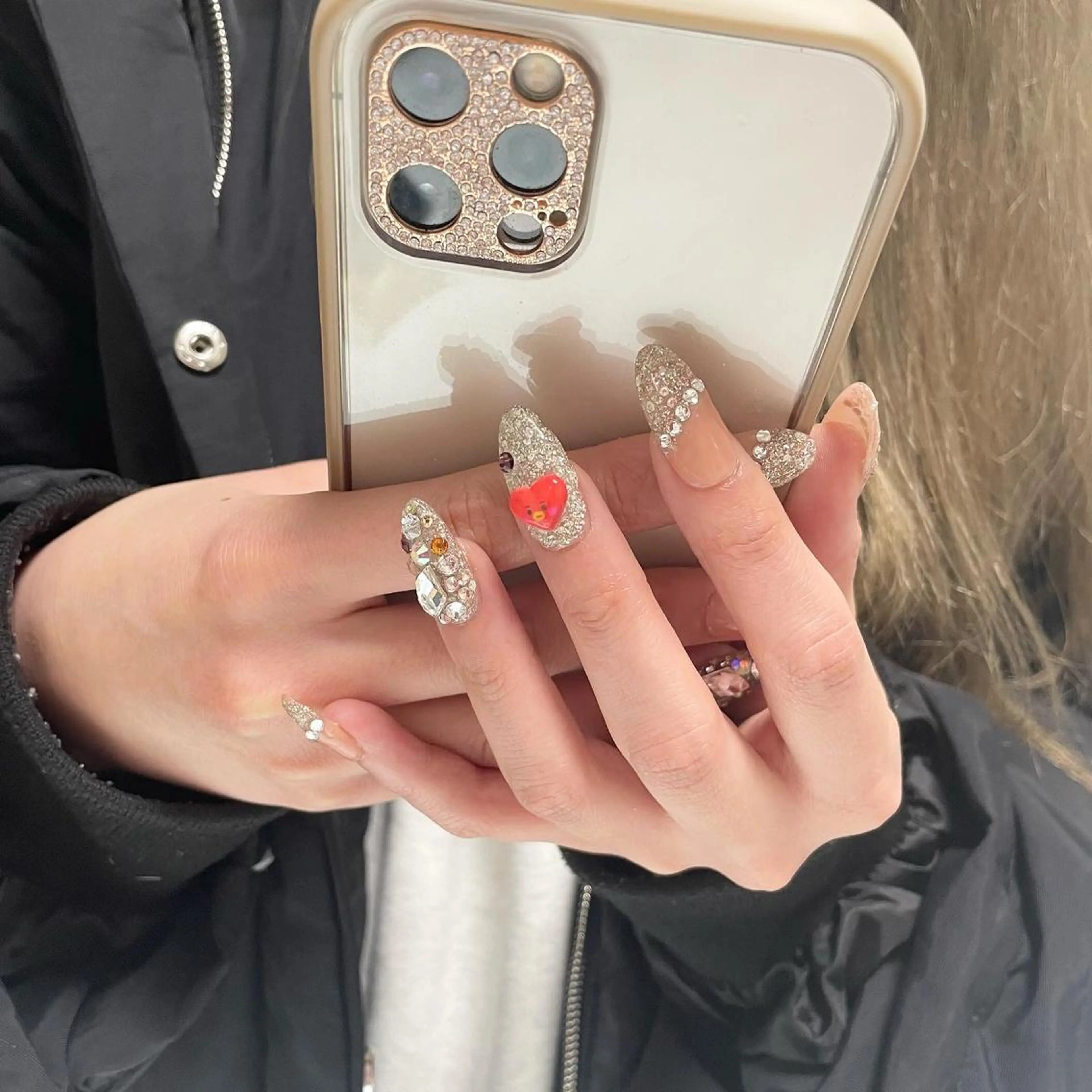 ネイル nail.gorin所属・吉村 優子のネイルデザイン