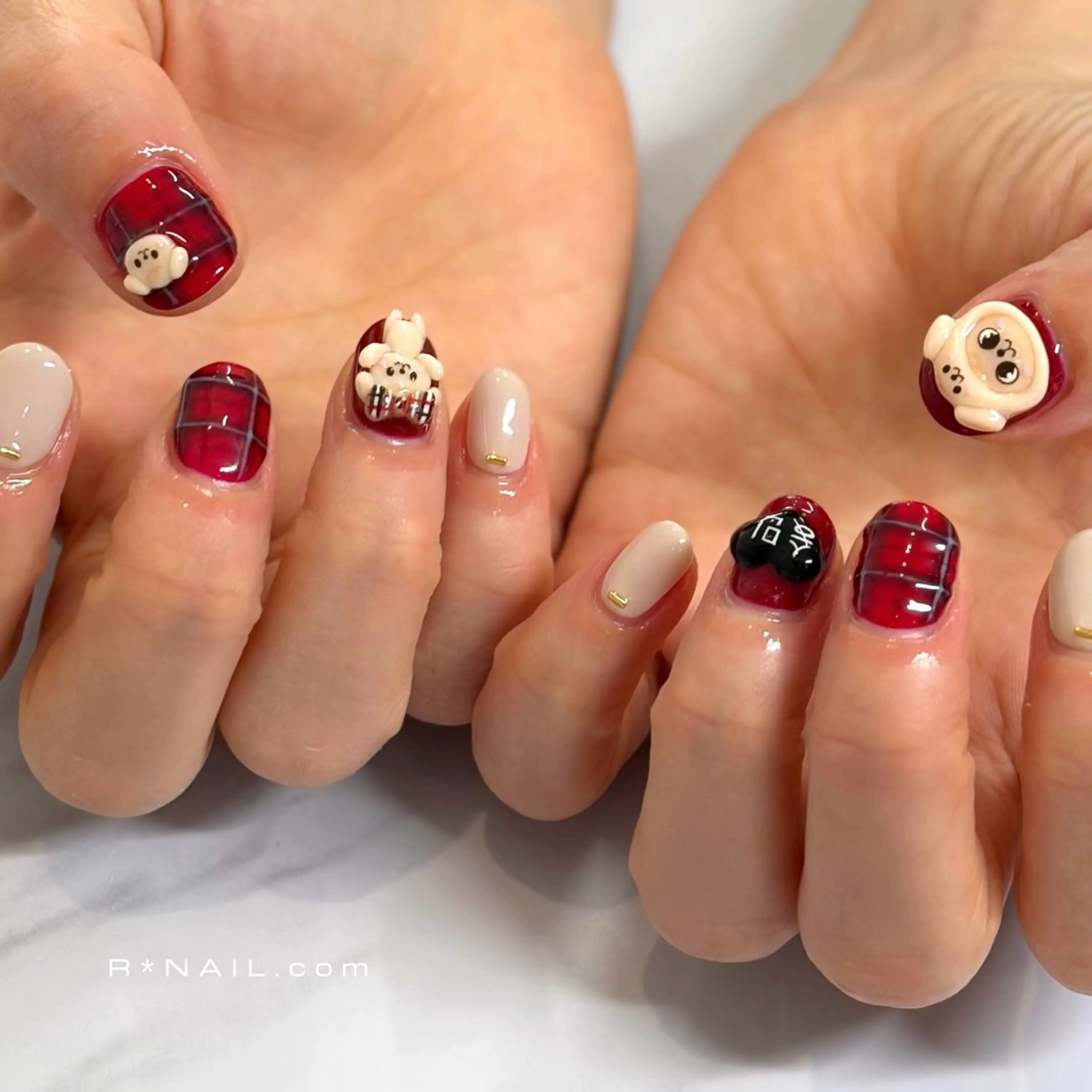 ネイル 持ち込み ハンドネイル Riona / R*NAIL.comのネイルデザイン