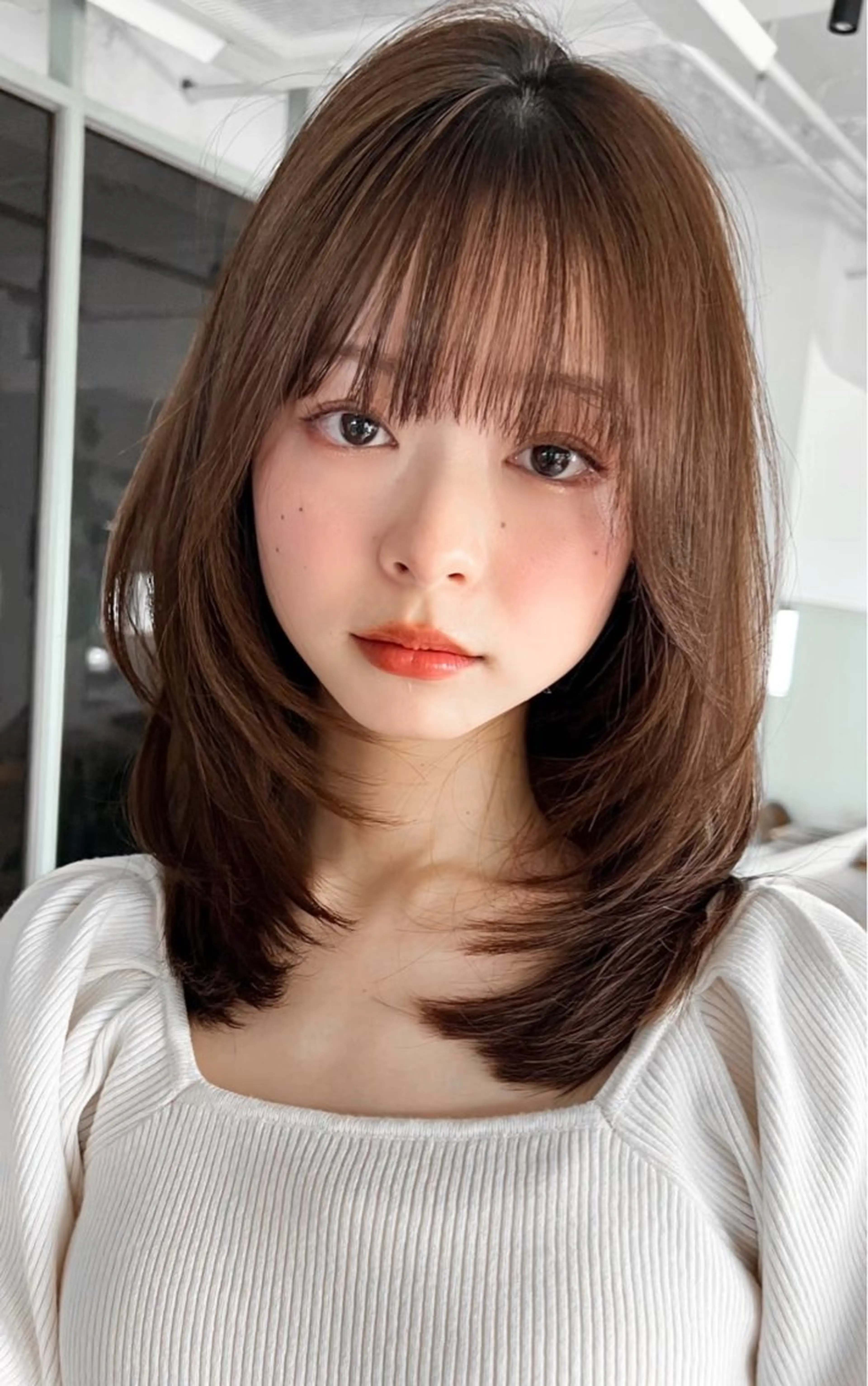 ロング カラー ブリーチ ケアカラー ブリーチなしカラー 髪質改善 韓国風ヘア カット ヘアカラー トリートメント ヘアセット ARMONY表参道店所属・韓国風レイヤーカラー ライムのヘアスタイル