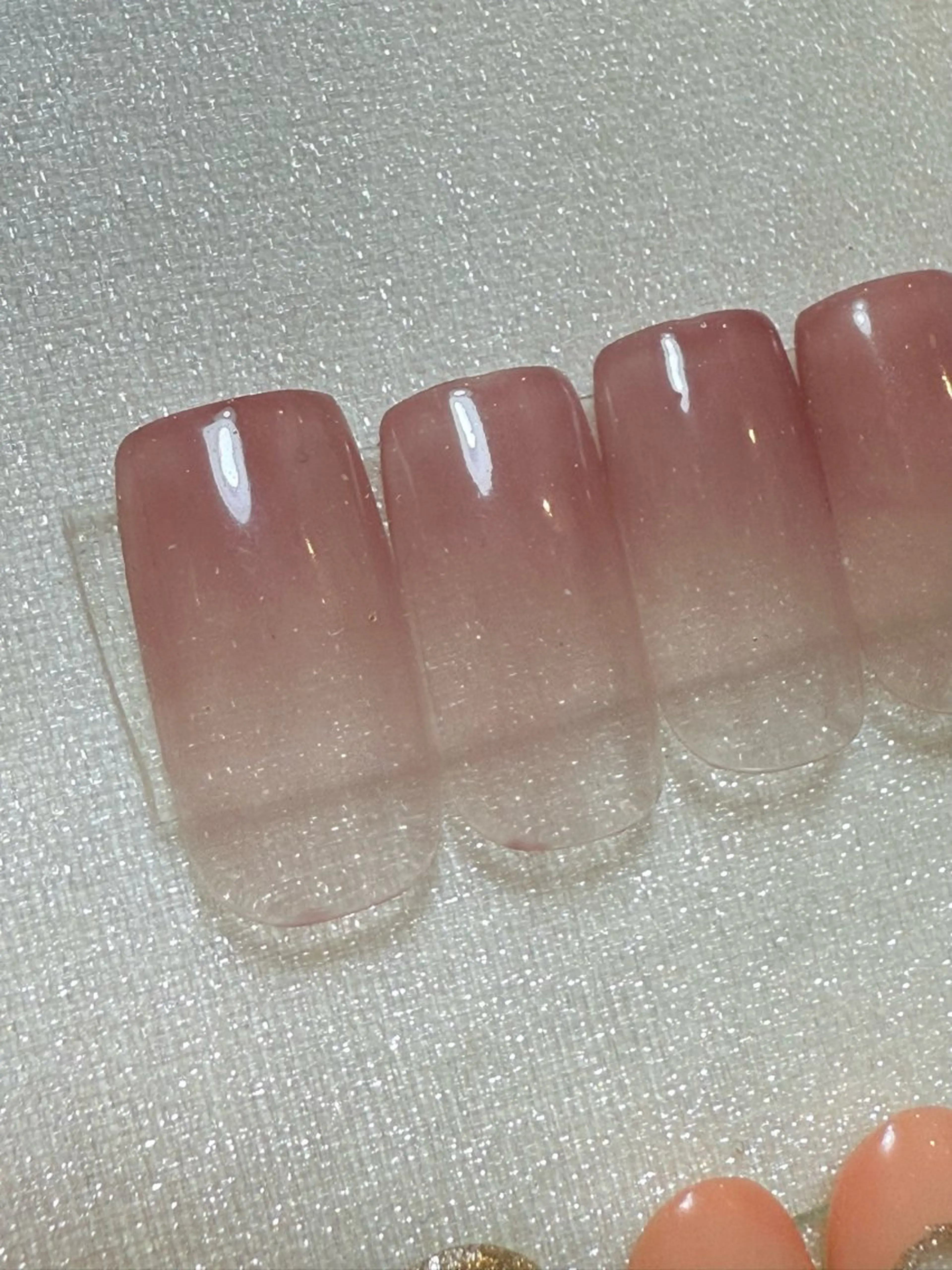 ネイル クリアネイル グラデーション withB 池尻大橋のネイルデザイン