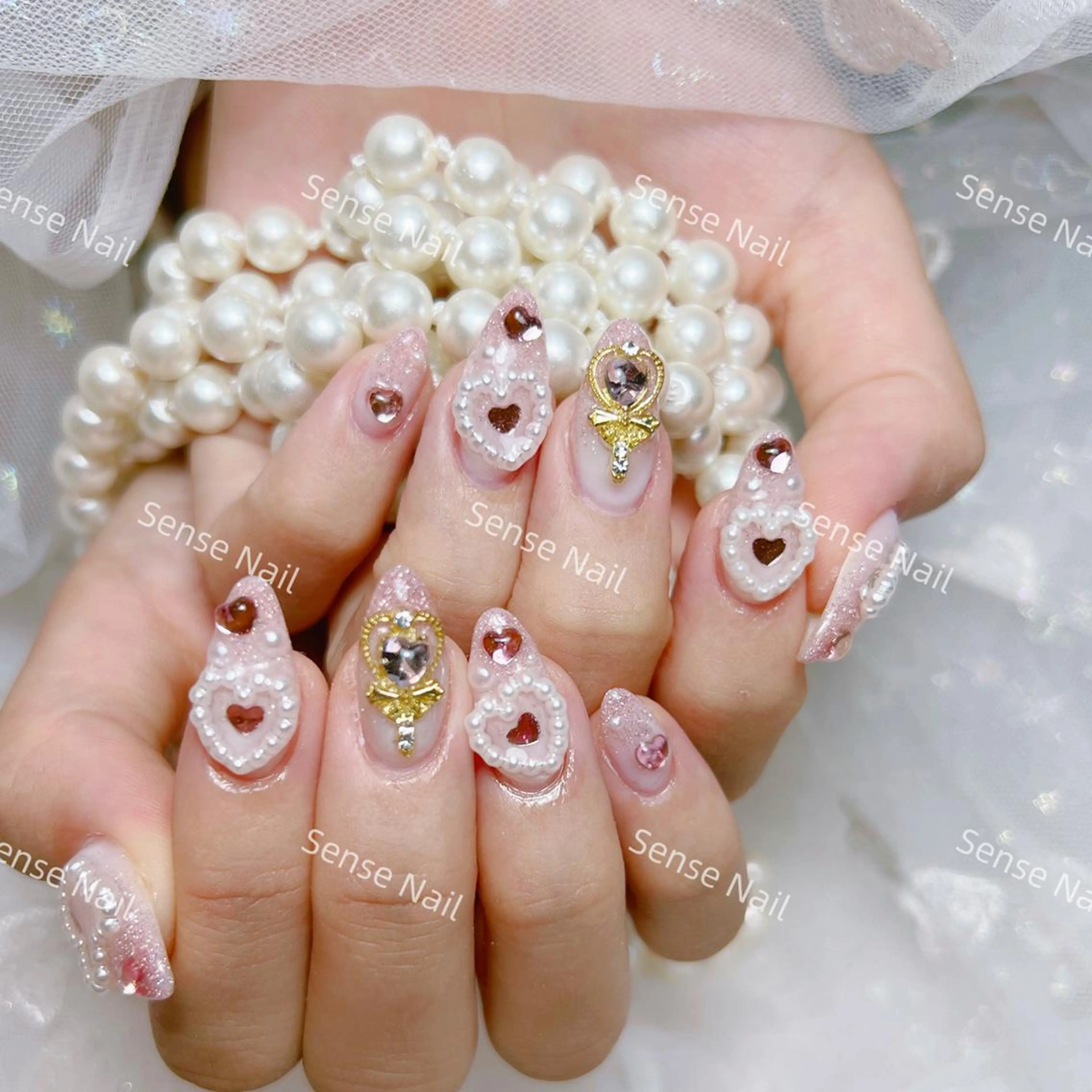 ネイル ハンドネイル ハンドケア Feinn Ink💕のネイルデザイン