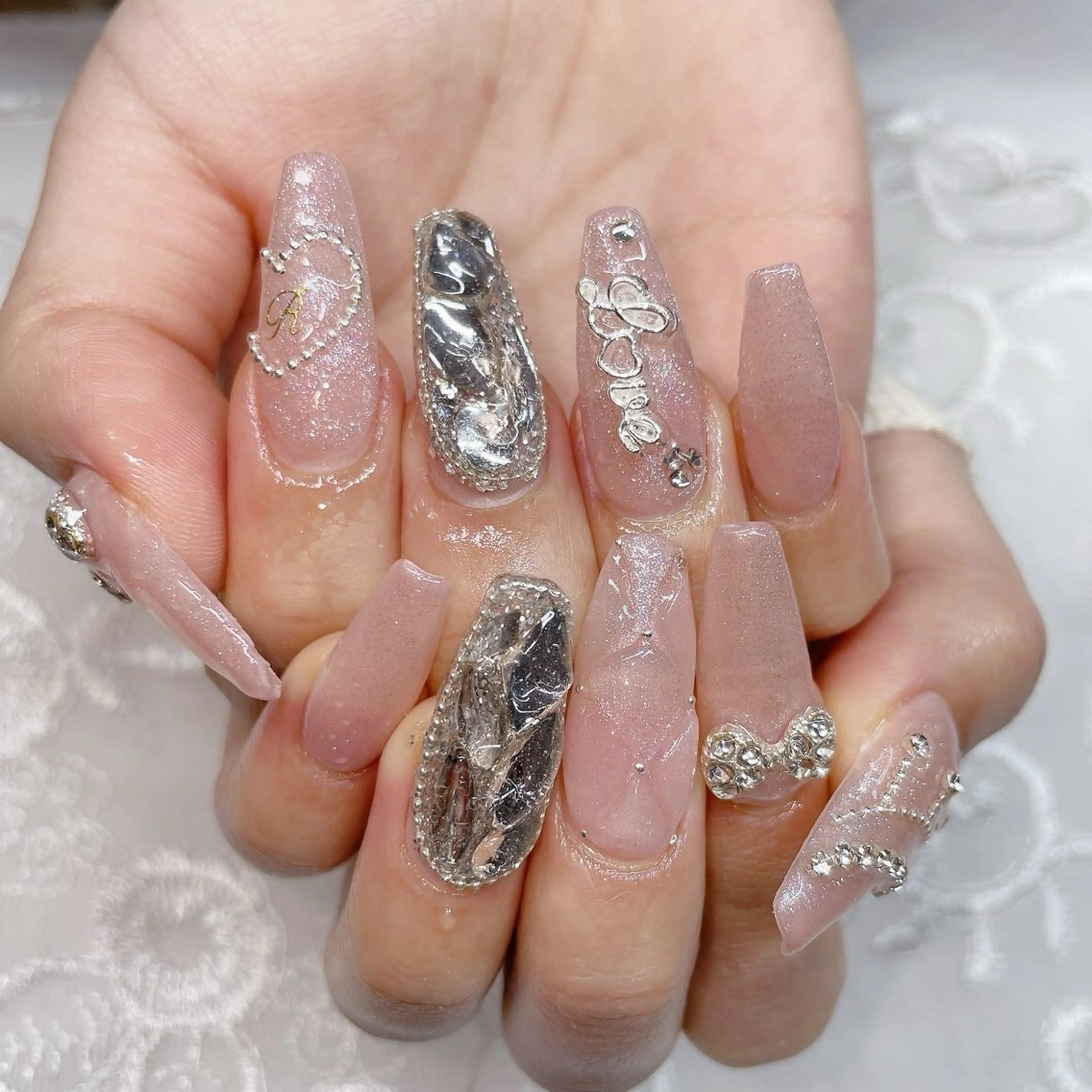 ネイル ハンドネイル ハンドケア 💜MIYA nail川崎店のネイルデザイン