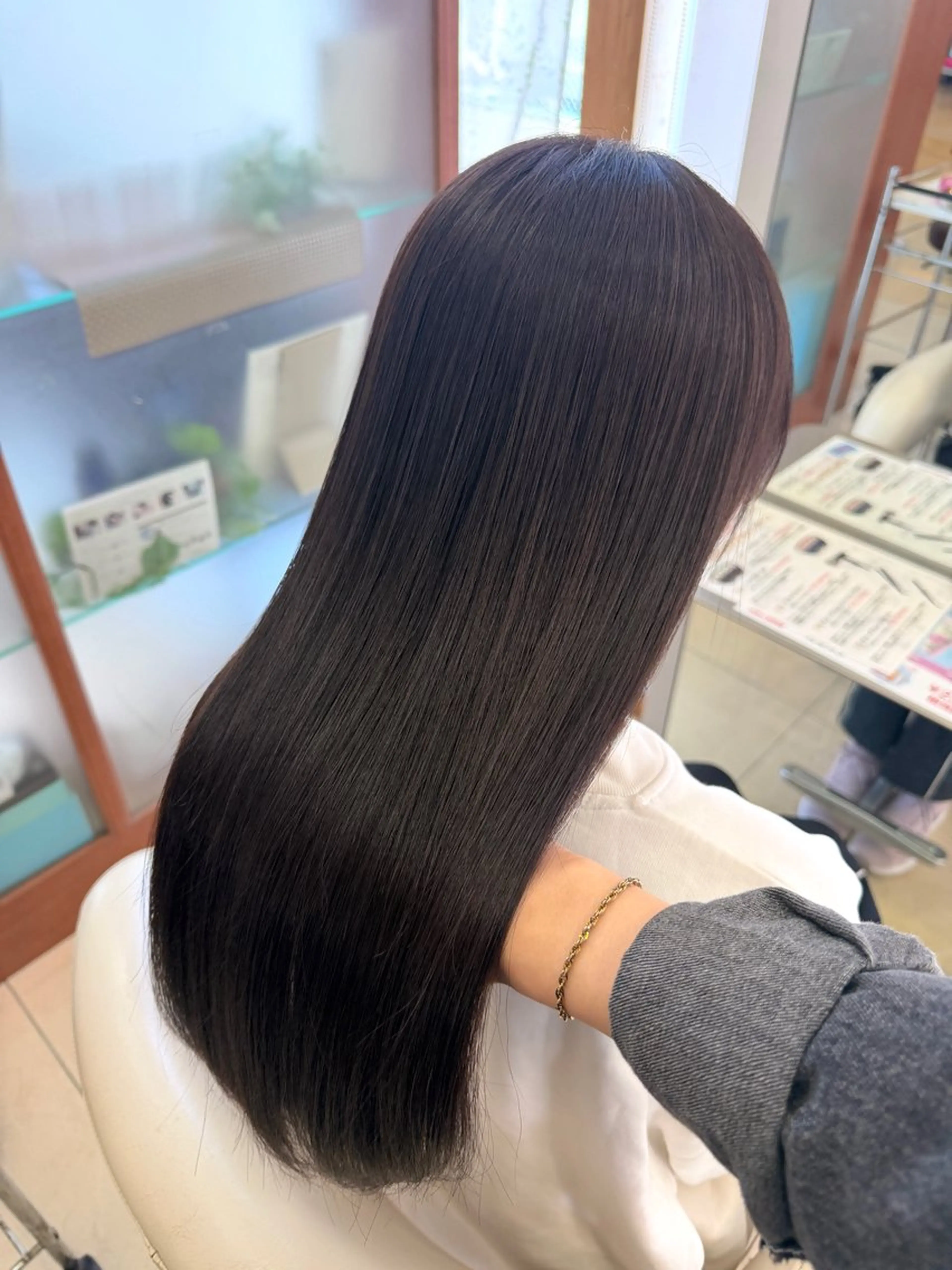 カラー カット ヘアカラー トリートメント 🎀艶カラー🎀 大林未侑のヘアスタイル