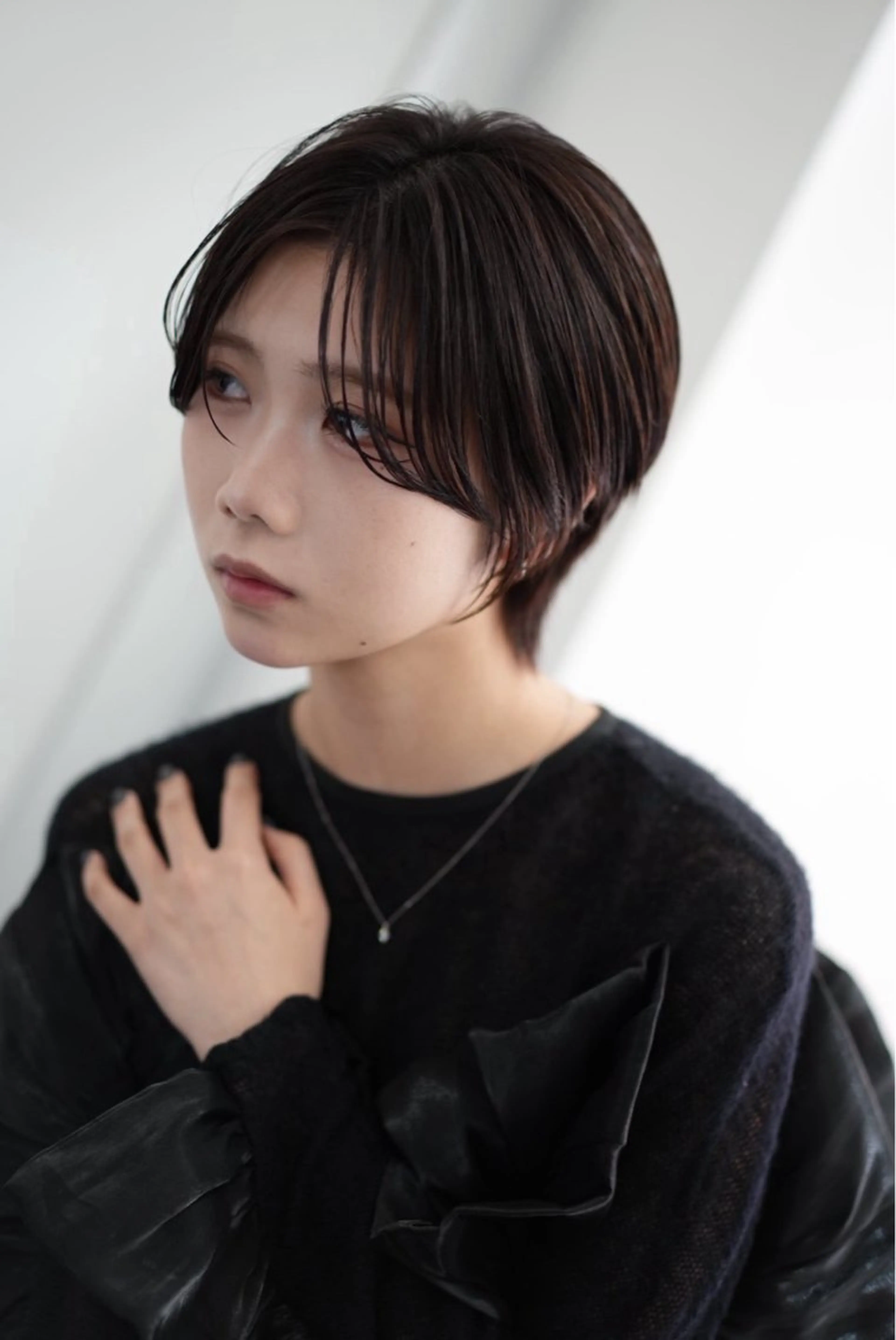 ショート 透明感カラー/伊藤 陸/soigneのヘアスタイル