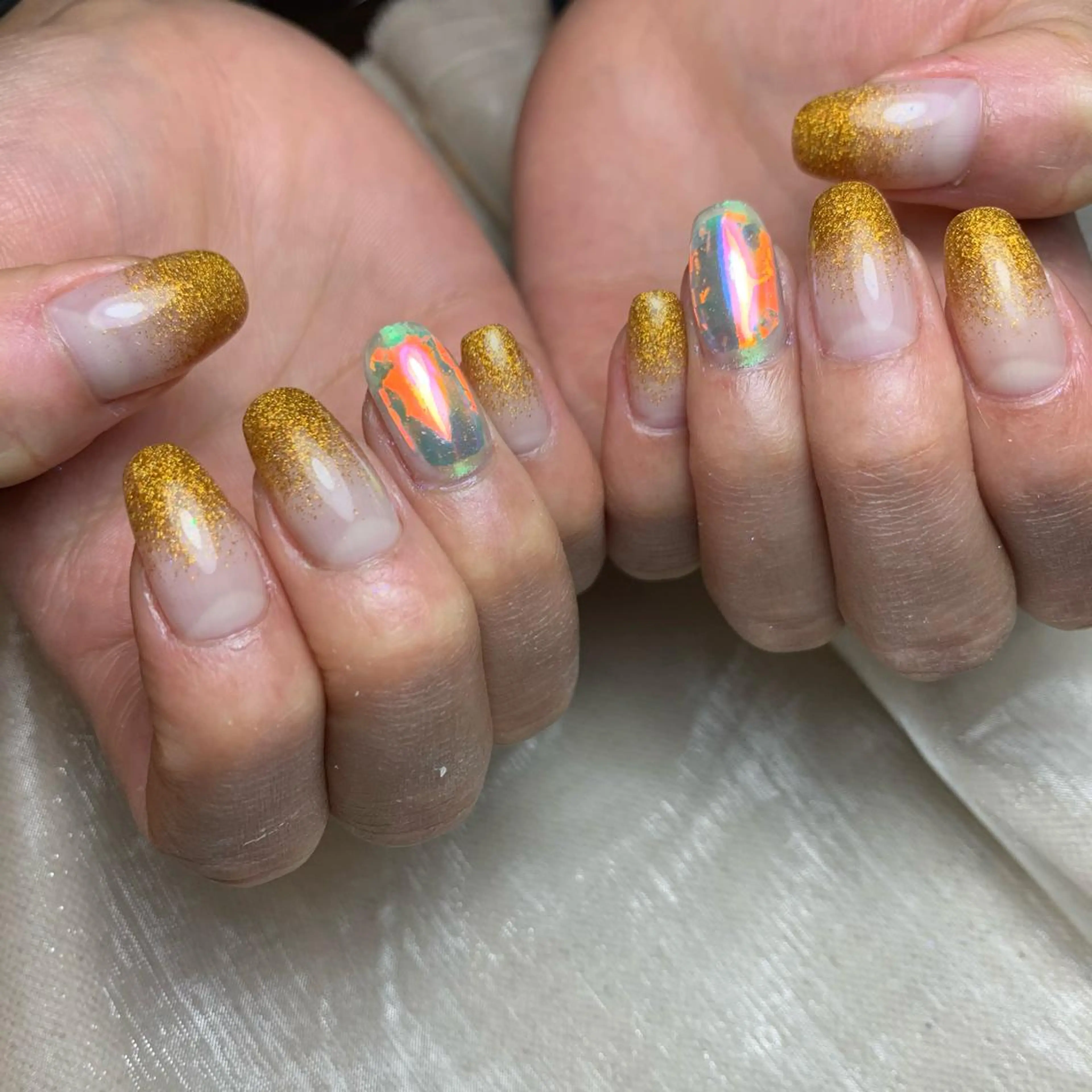 ネイル 氷ネイル・うるうるネイル repos~ルポ~所属・里見 麗のネイルデザイン