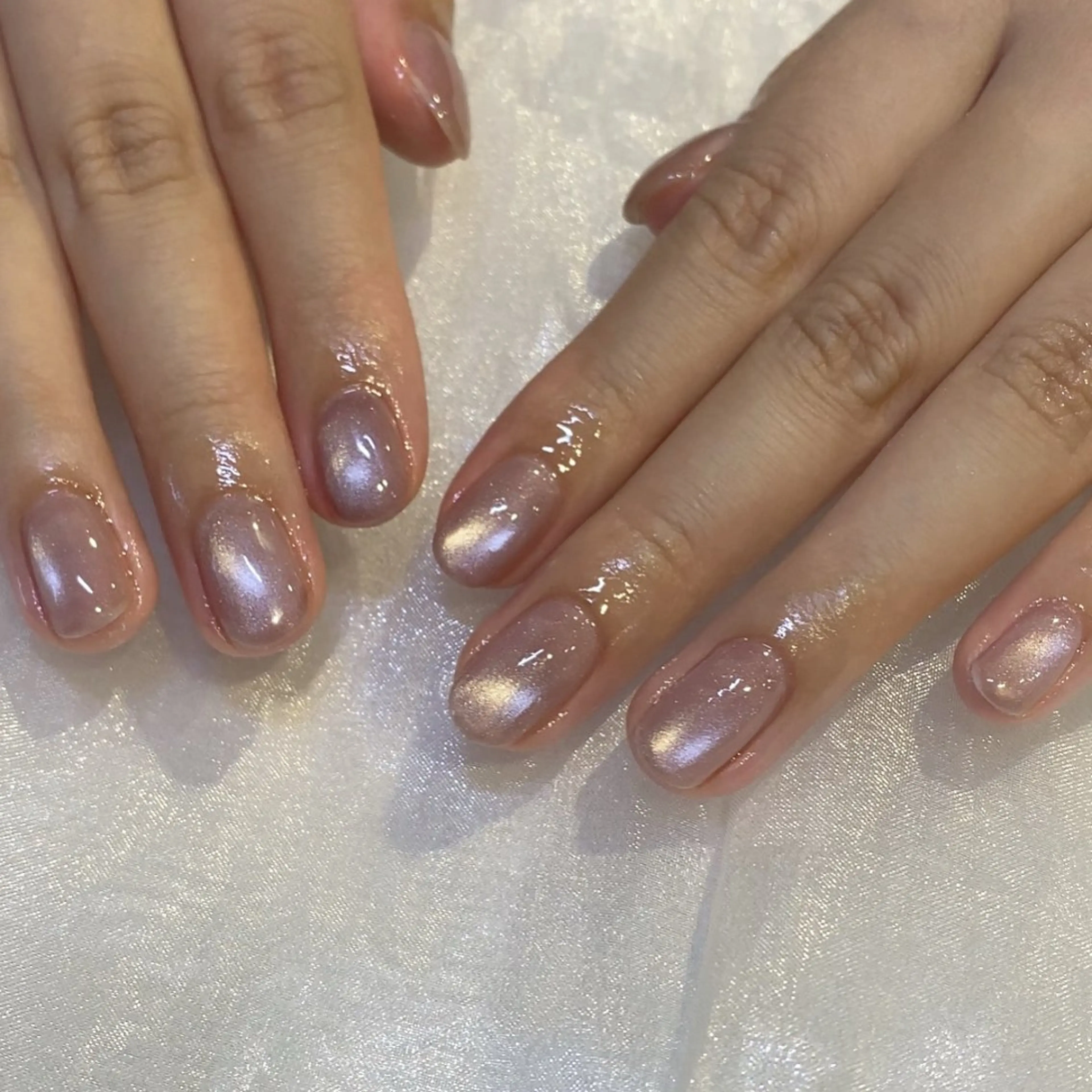 ネイル 韓国ネイル マグネットネイル オフィスネイル ワンカラーネイル ワンホンネイル ハンドネイル Sayaka 🎀のネイルデザイン