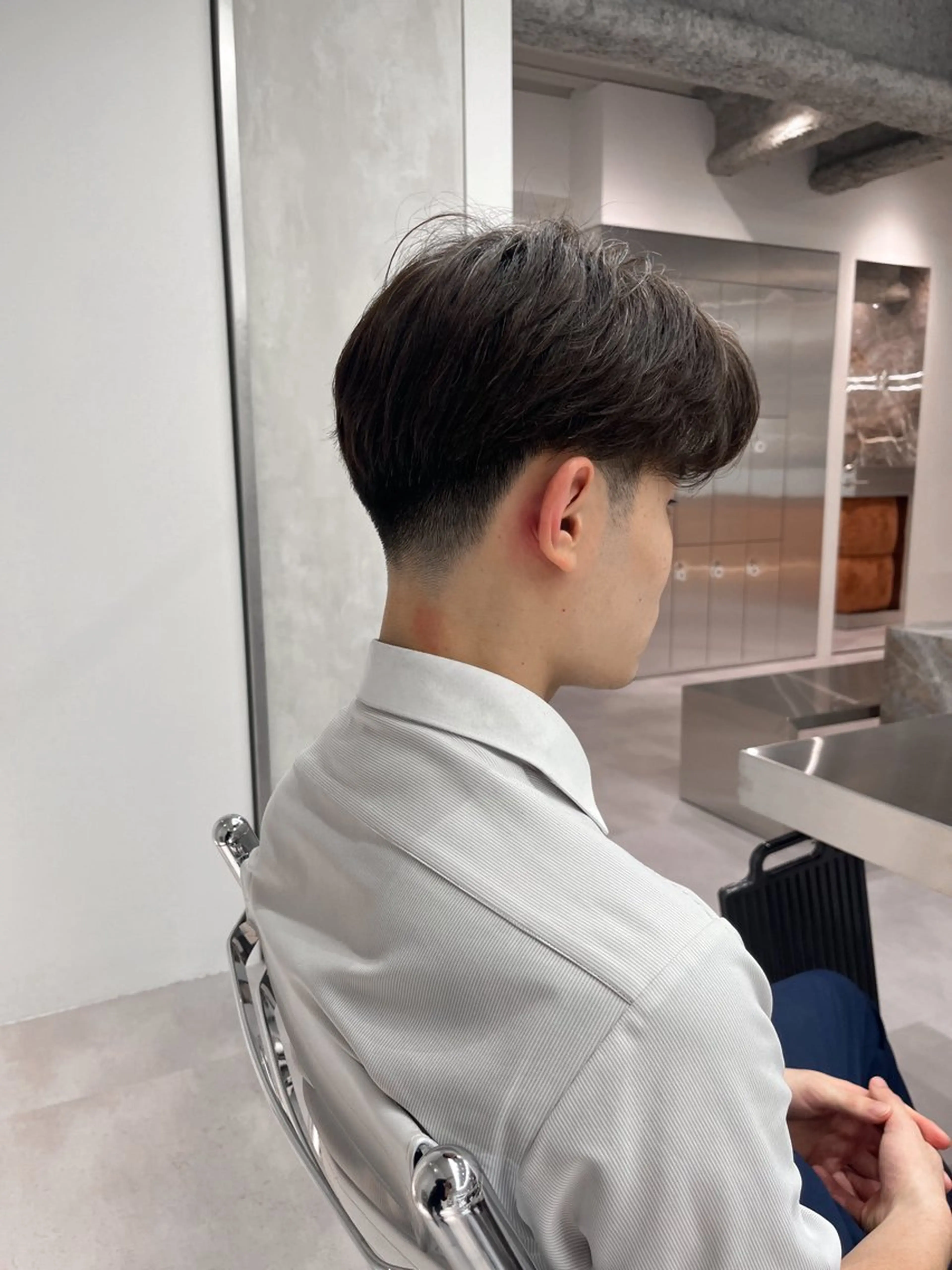 ショート メンズ soen所属・⚡メンズパーマフ ェードカットTomyのヘアスタイル