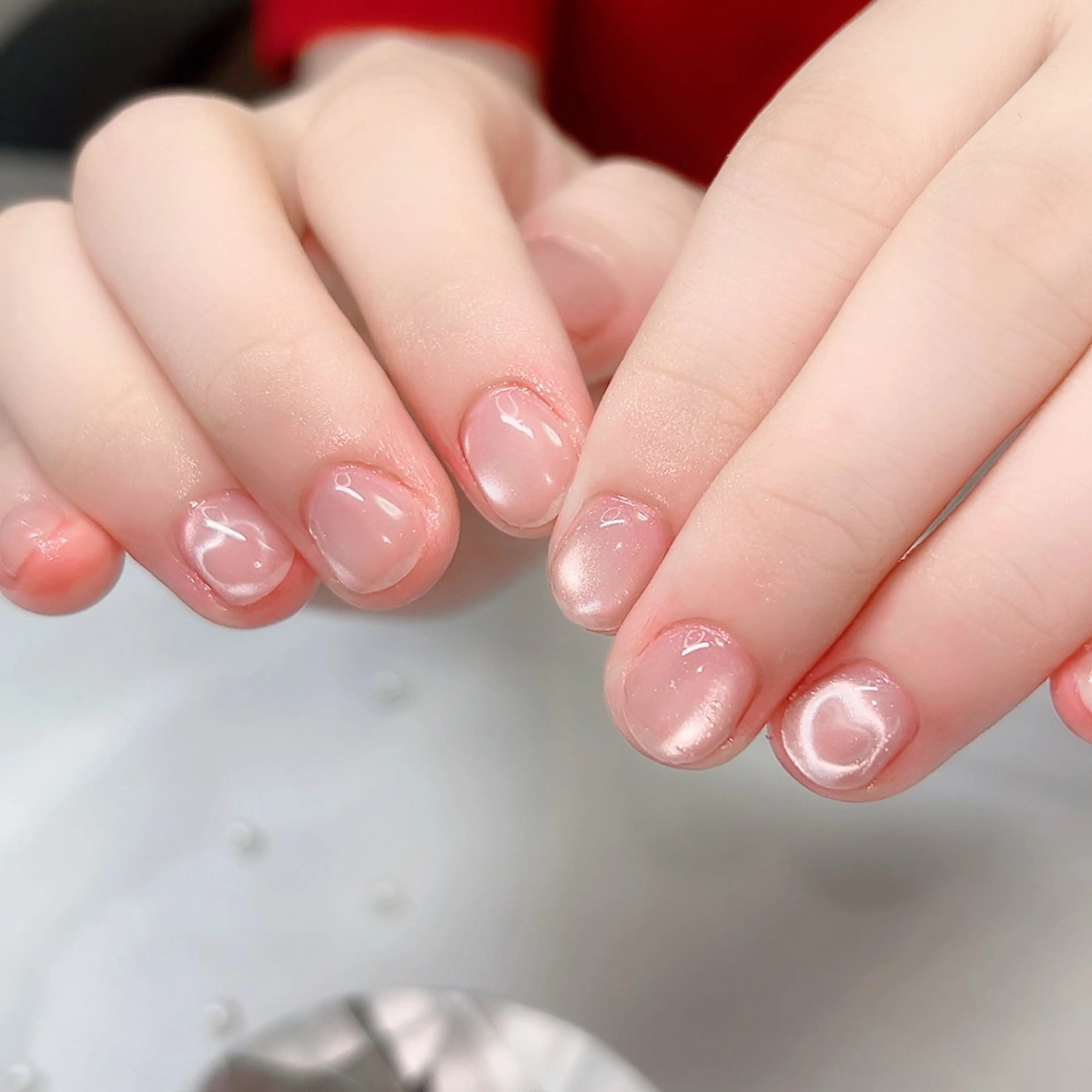 ネイル フラッシュネイル ラメ(グリッター) マグネットネイル ワンカラーネイル ハンドネイル Cute Tips nailのネイルデザイン