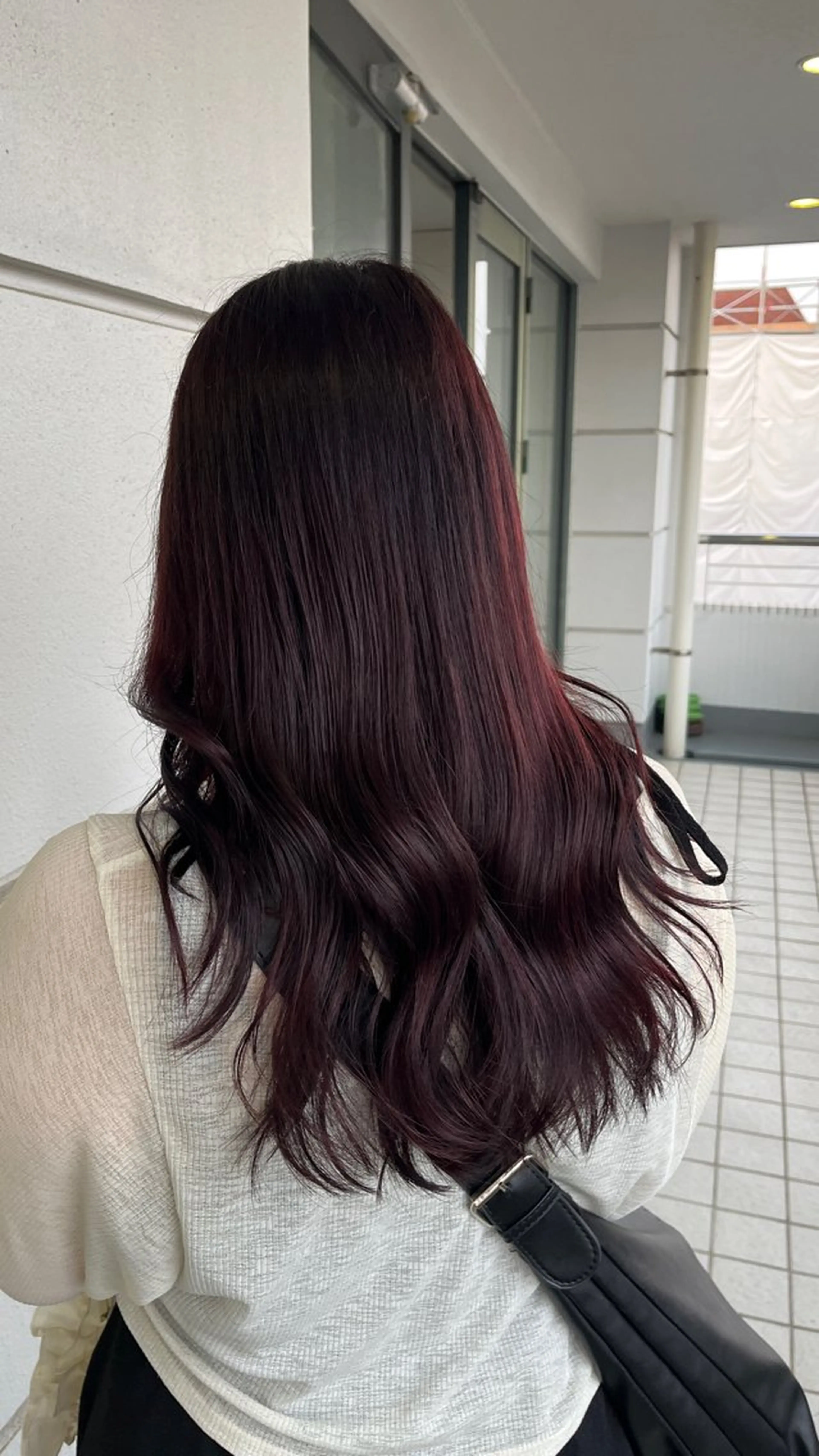 ロング カラー レッドカラー Glimpseあやね 🎀大濠のヘアスタイル