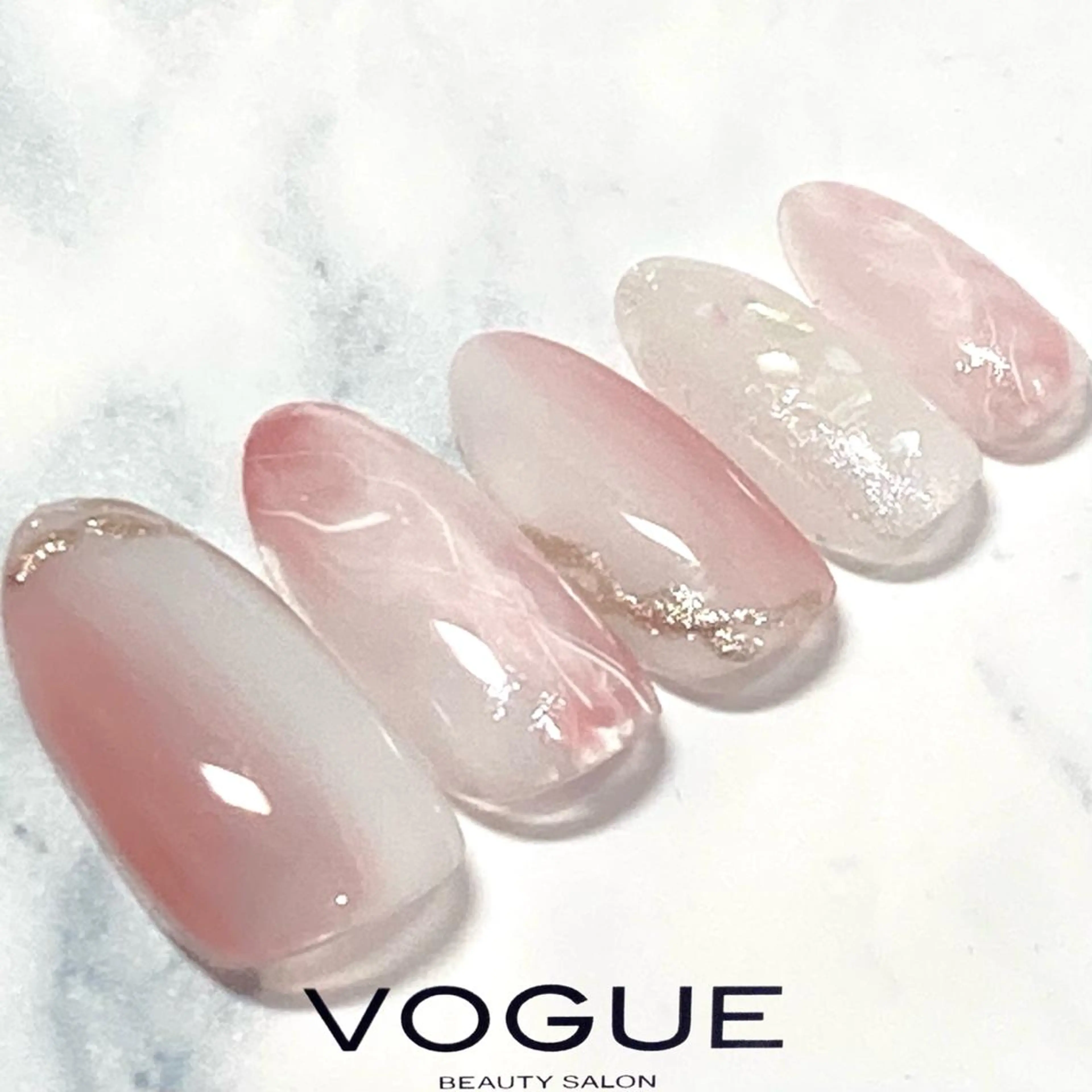 ネイル VOGUE ×SWANのネイルデザイン