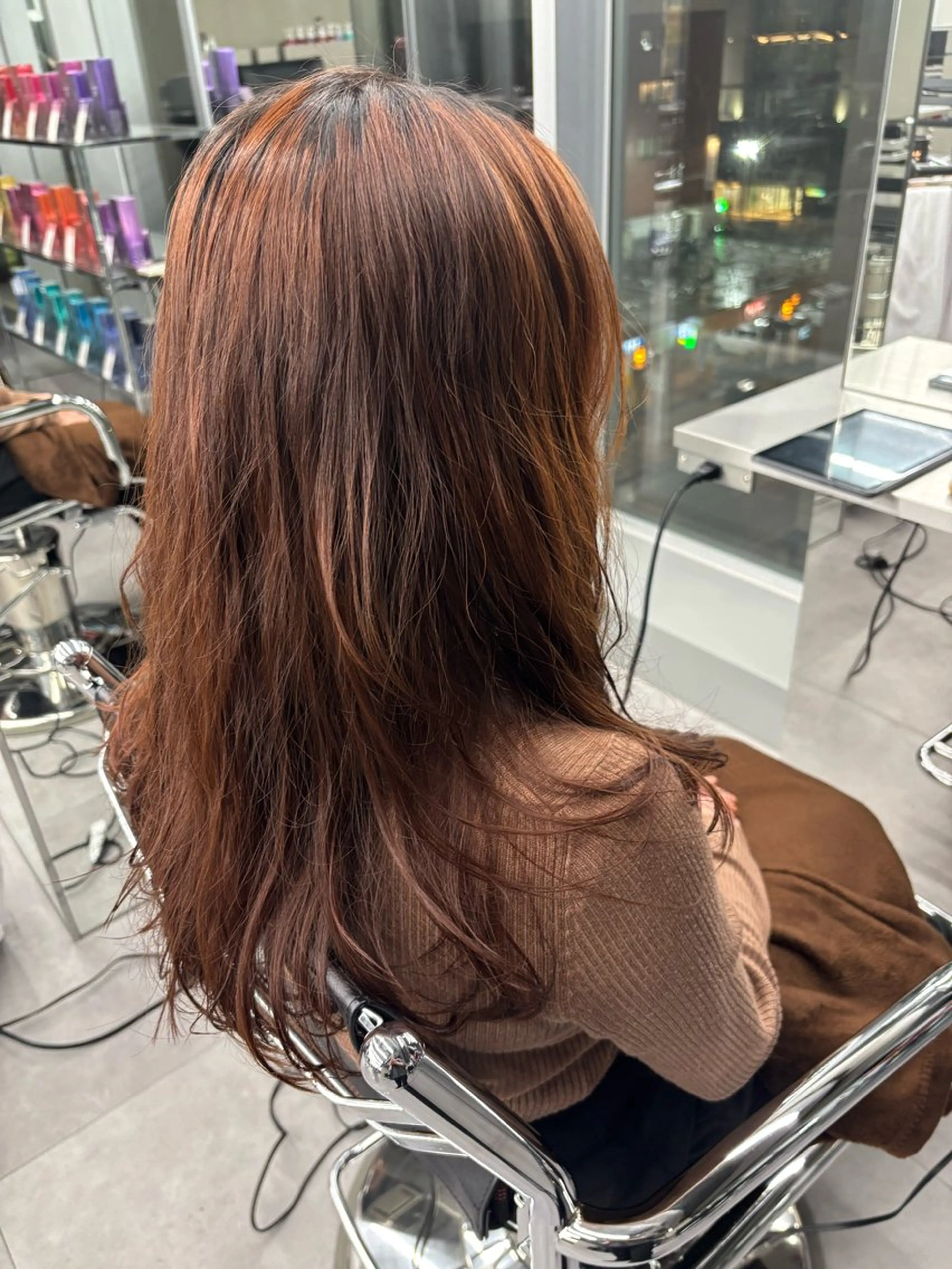 ロング ナンバーナイン所属・佐藤 莉子のヘアスタイル