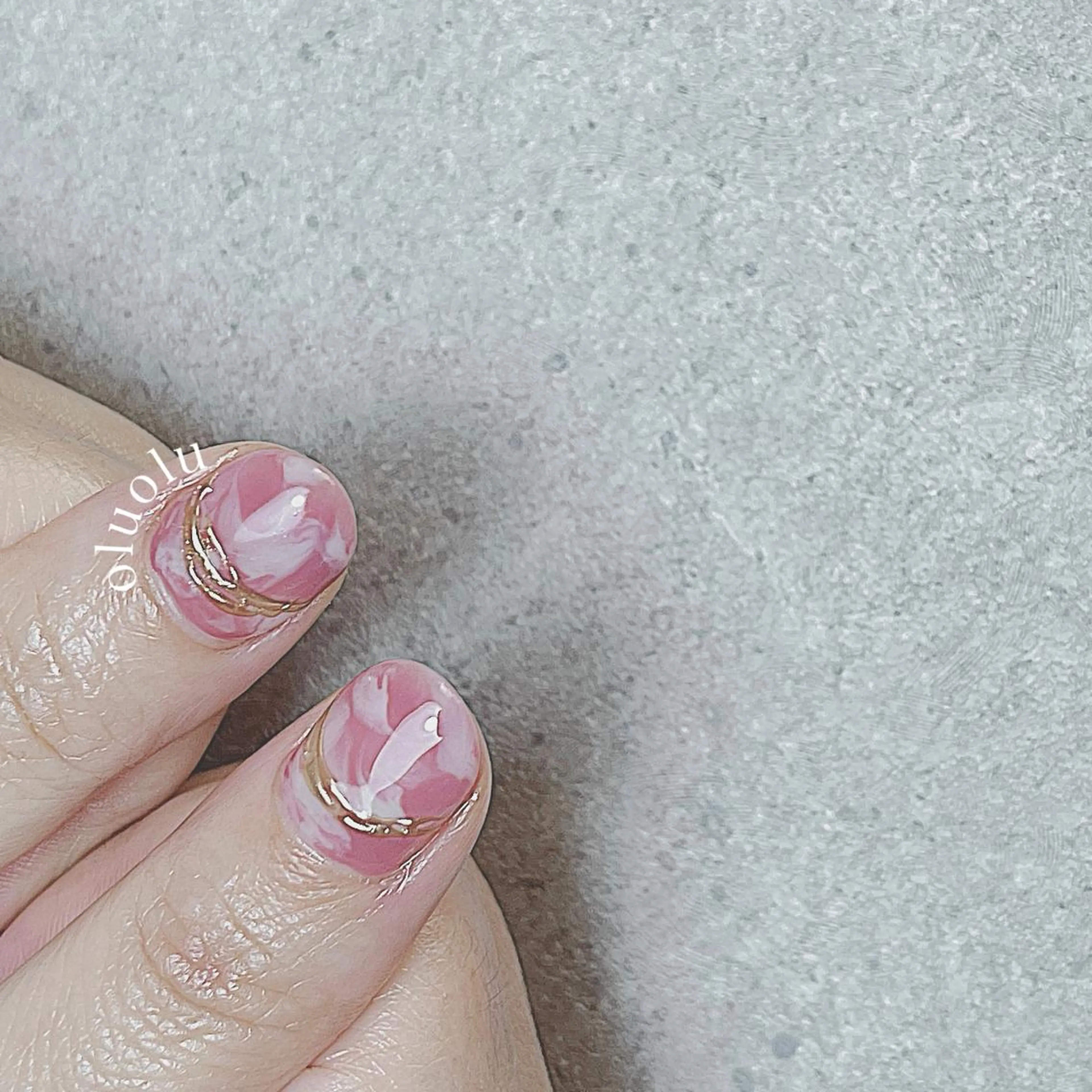 ネイル アートネイル フットネイル ミラーネイル ニュアンスネイル ピンク ハンドネイル 大村 紬華のネイルデザイン