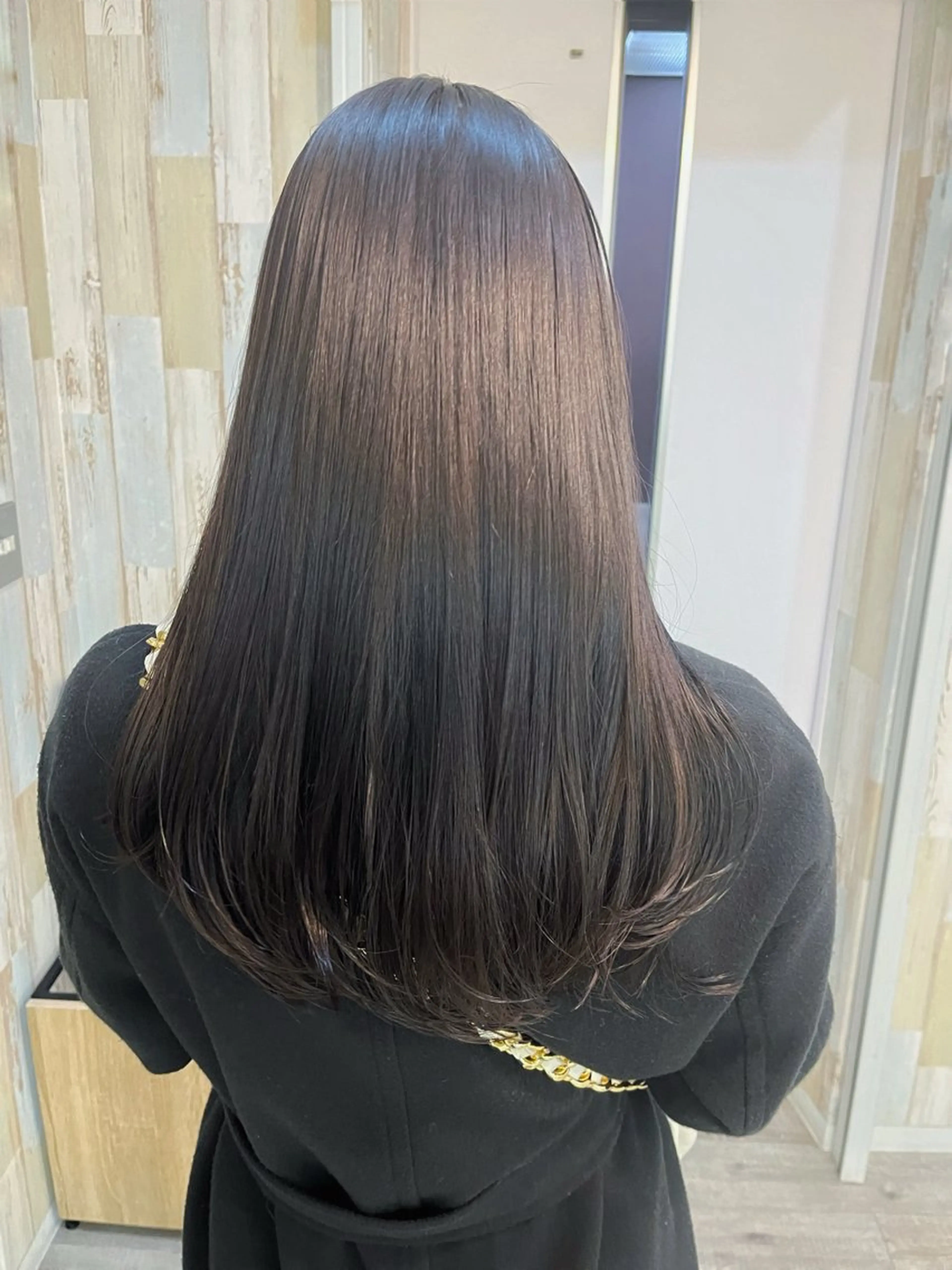 セミロング カラー パーマ ヘアアレンジ 透明感カラー カット ヘアカラー トリートメント ヘッドスパ ヘアセット ®️レイヤー/透明感 カラー/星野六三四のヘアスタイル